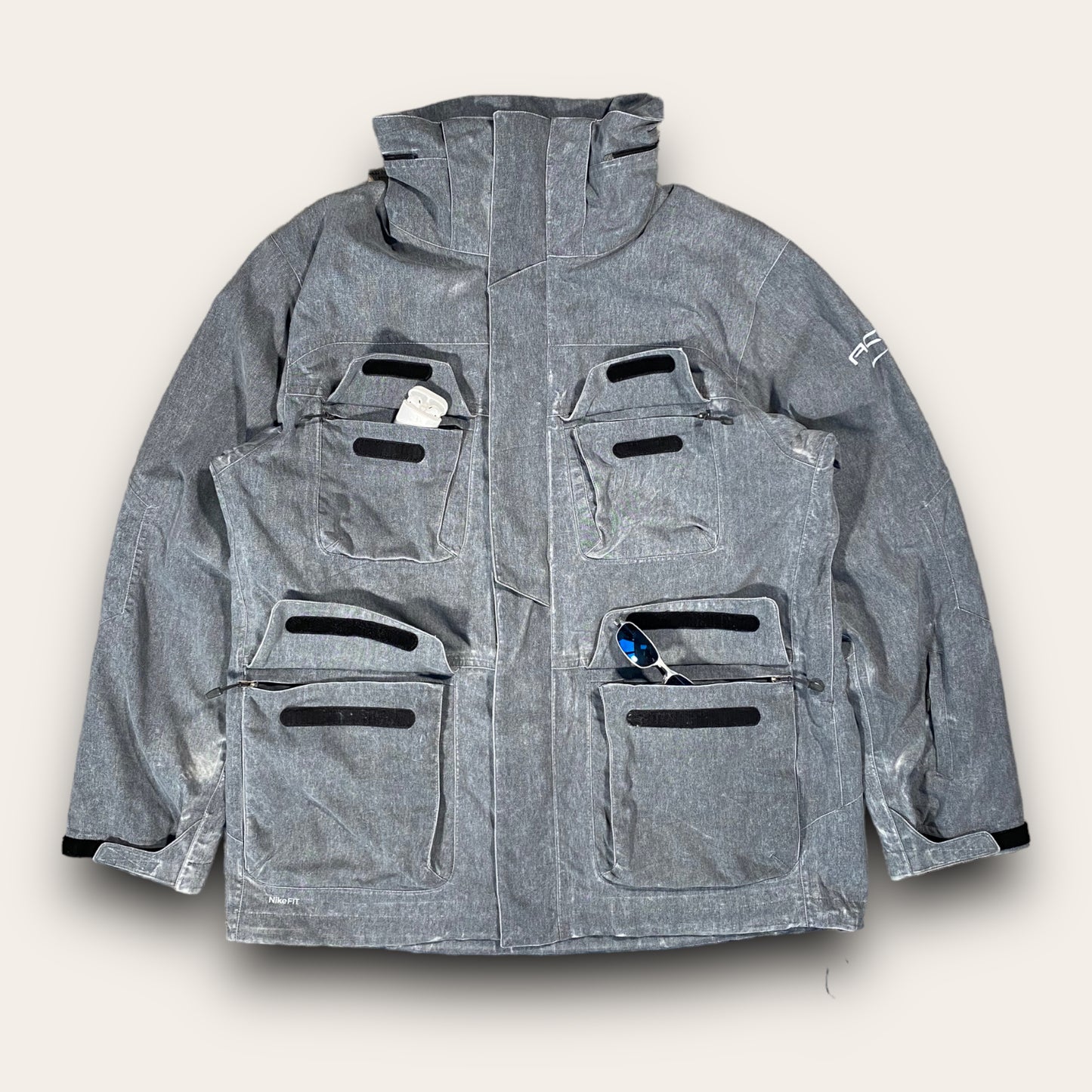 Nike ACG Stone Grey Multipocket Jacket XL