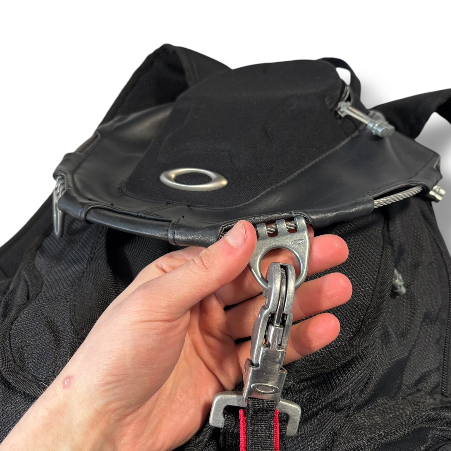Oakley Software 00’s Bathroom Sink Back Pack