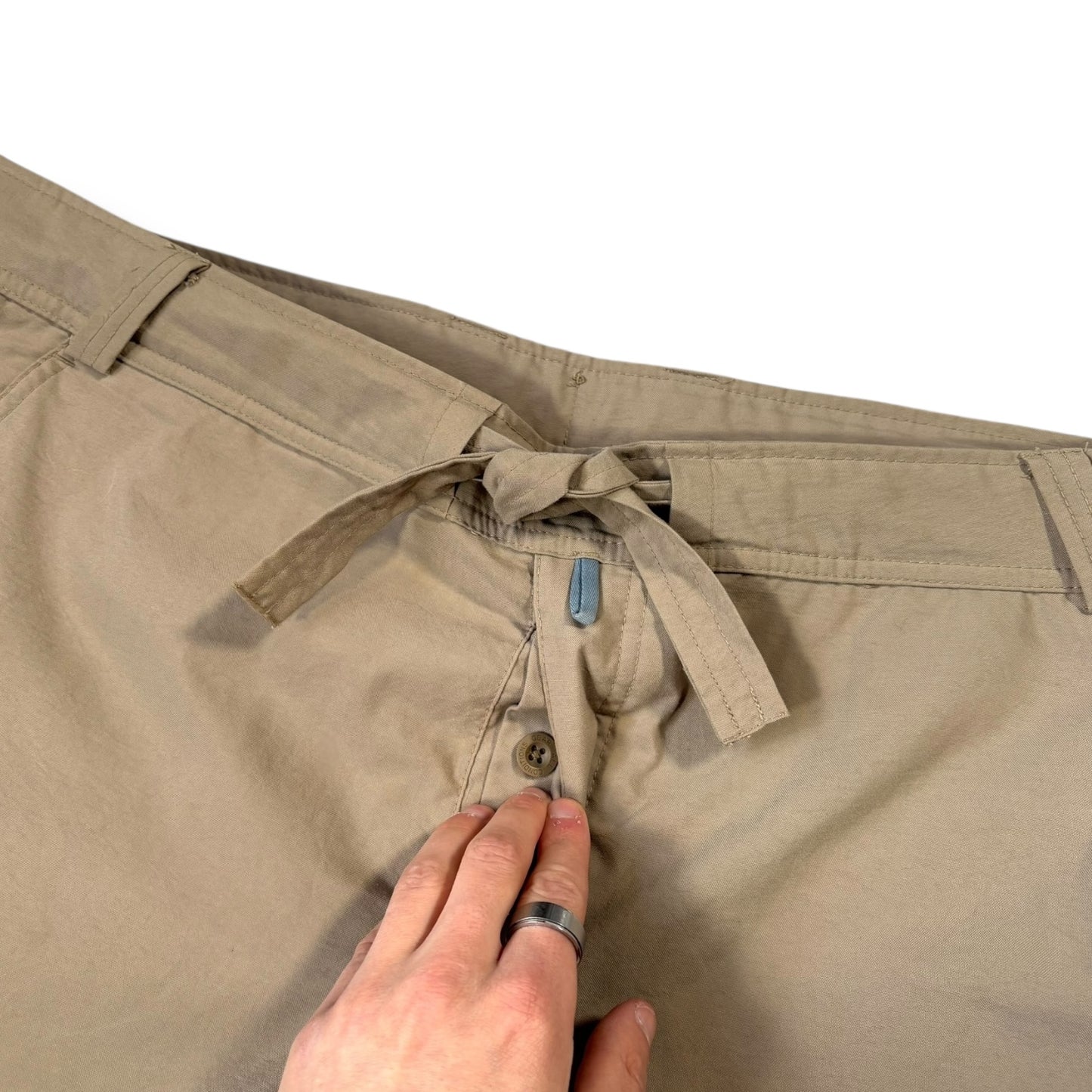 Nike ACG 00’s Technical Shorts Large