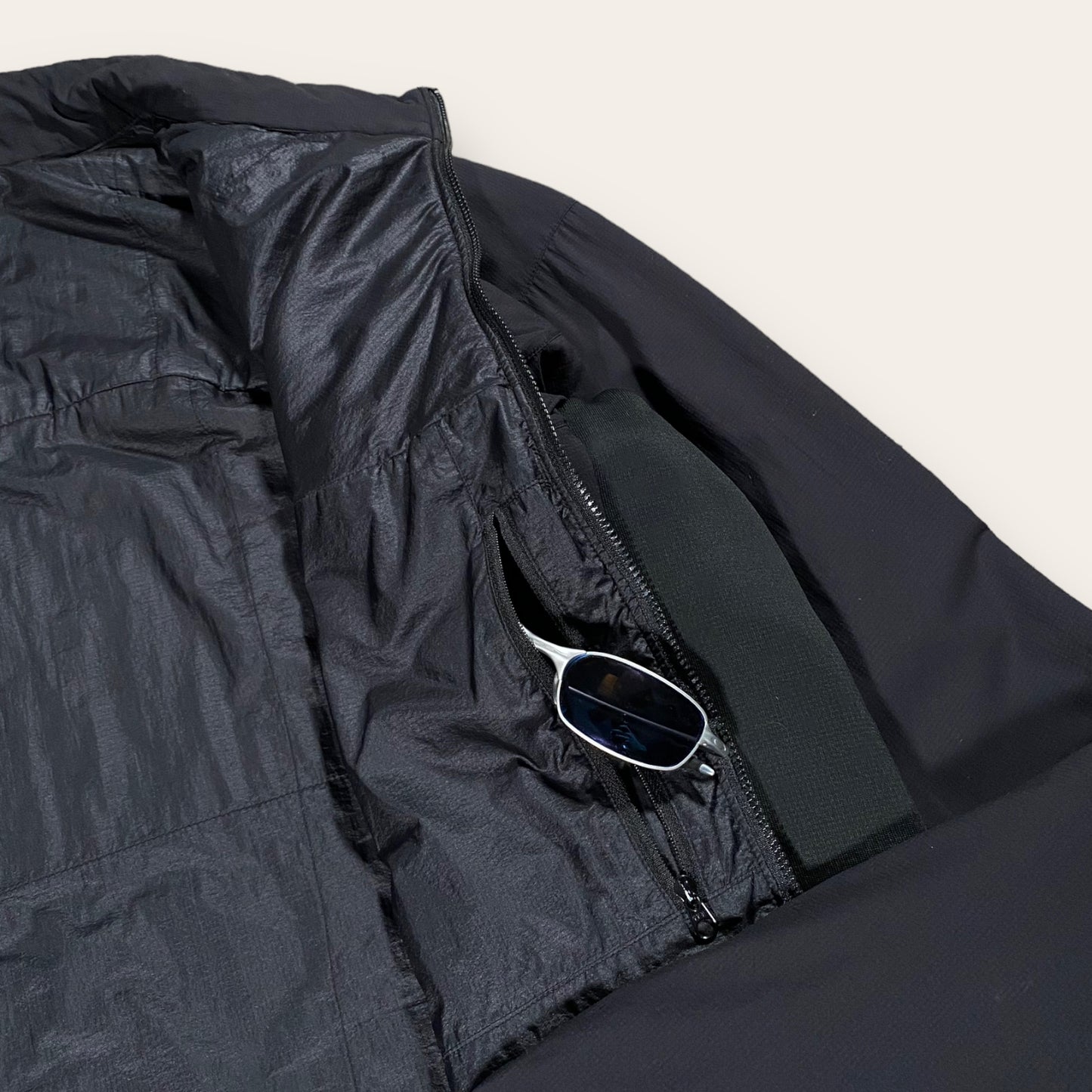 Arcteryx lightweight Puffer Jacket XL