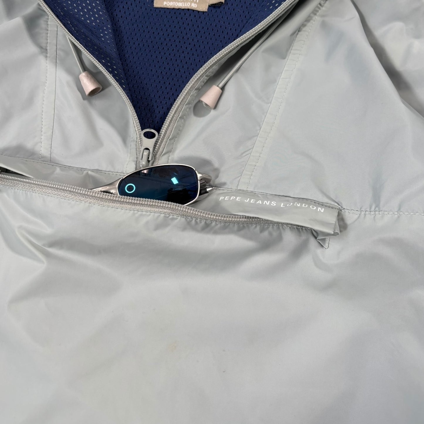 FCUK 00’s Pullover Jacket Extra Large