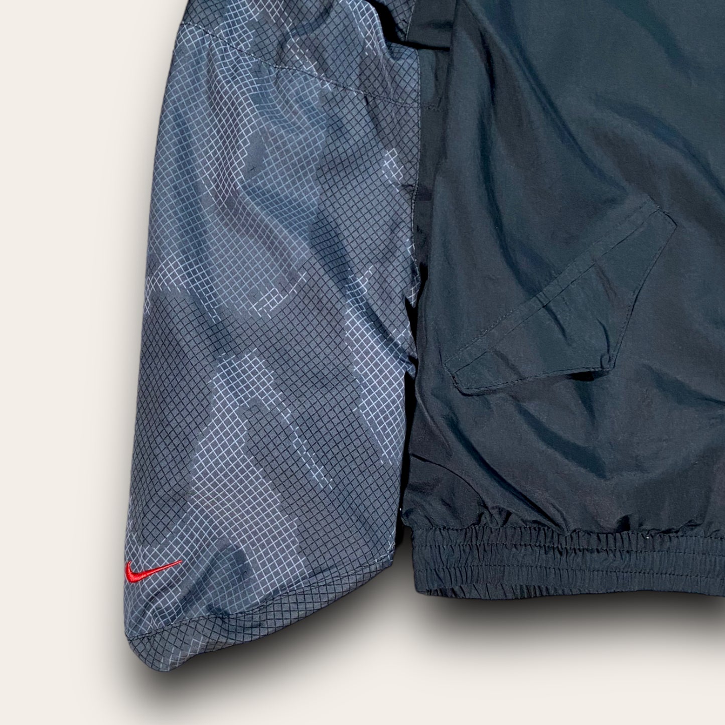 Nike 2000’s Air Max LTD Full Tracksuit L