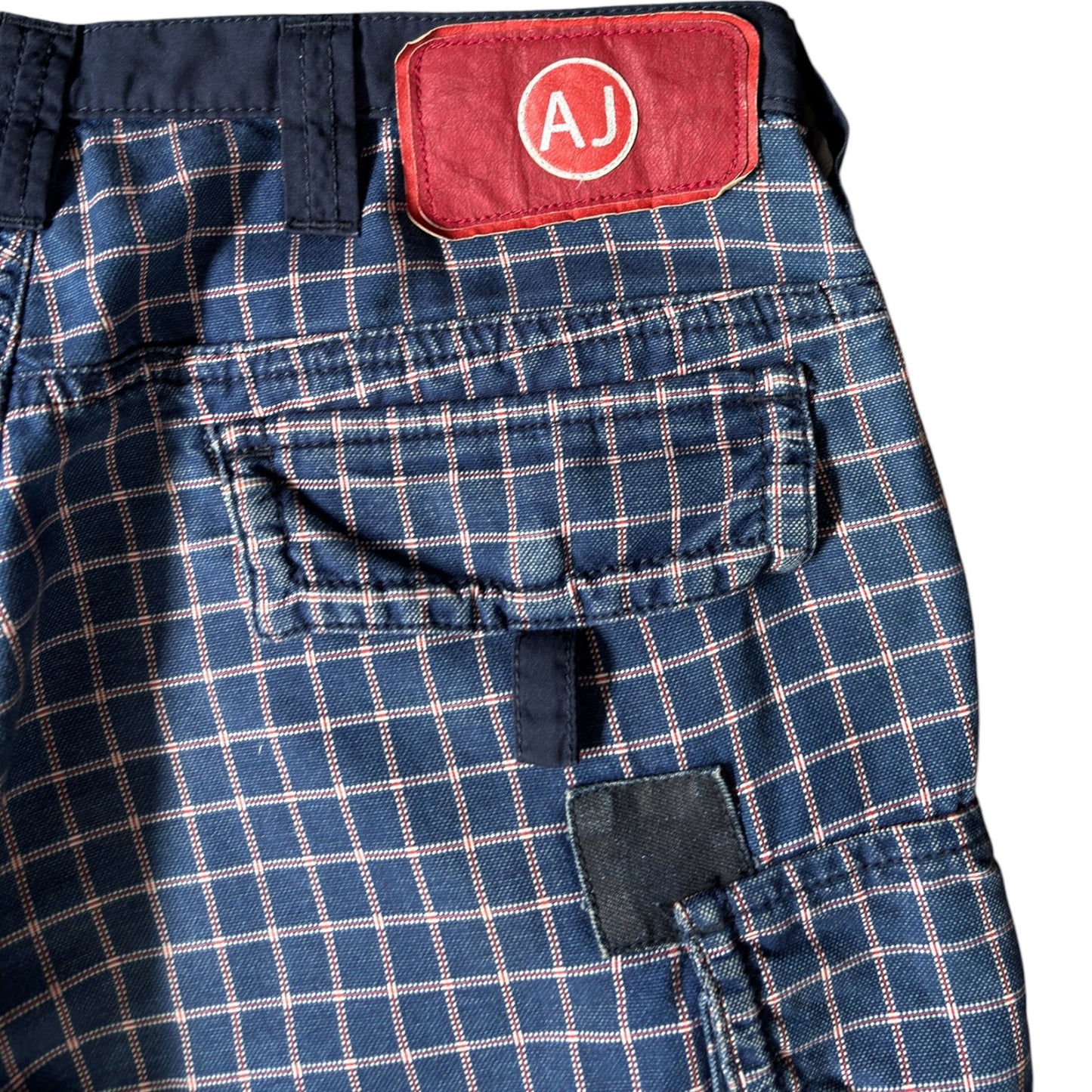 Armani Jeans 00’s Checkered Cargo Shorts W30