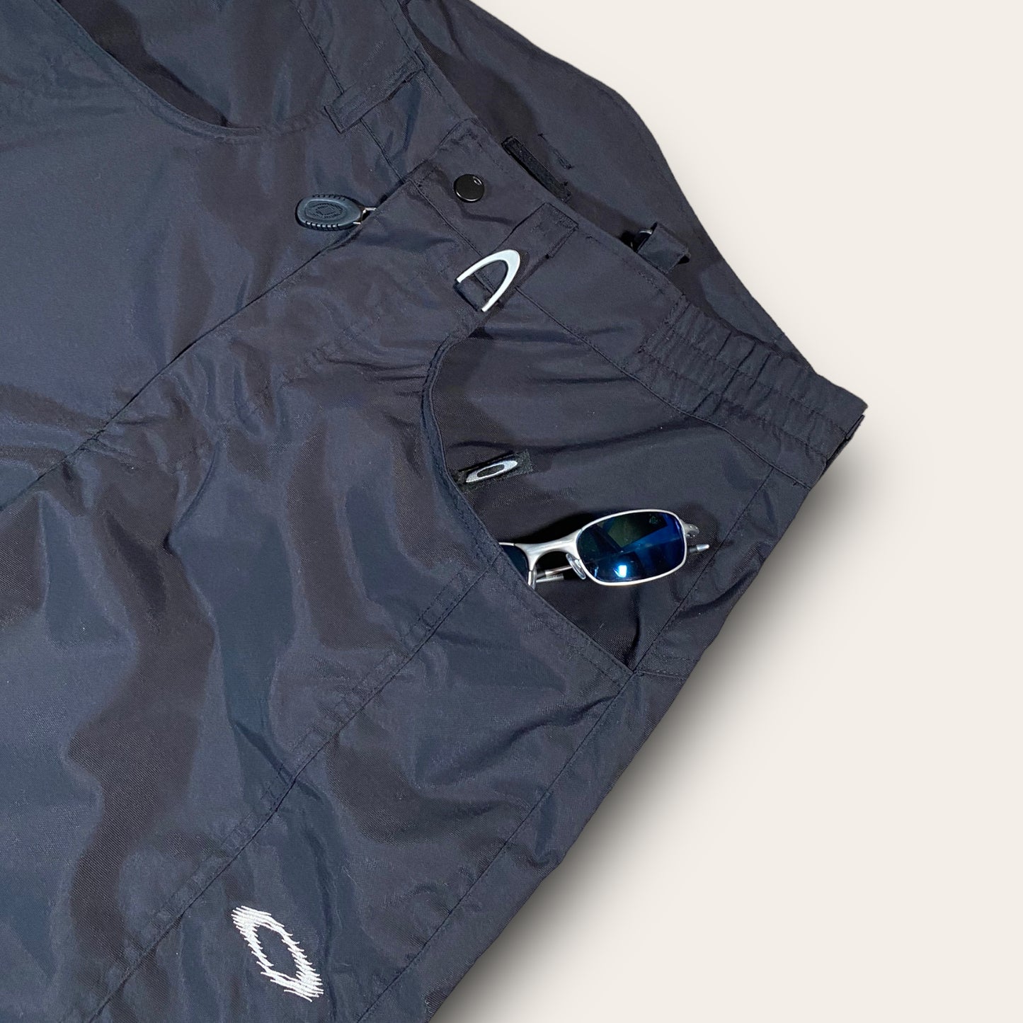 Oakley Software 2000’s Insulated Cargos M