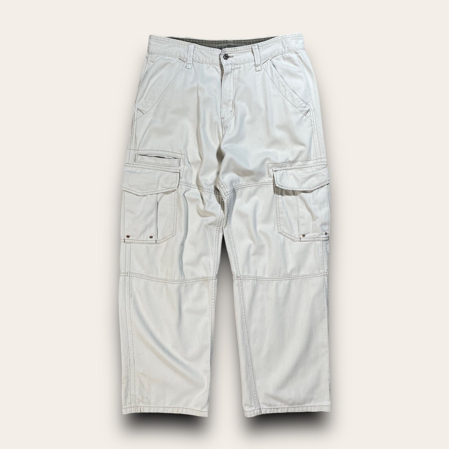 Levi’s Silver Tab 2000’s Cargos 33x34
