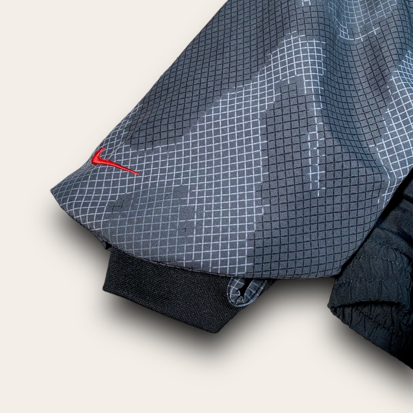 Nike 2000’s Air Max LTD Full Tracksuit L