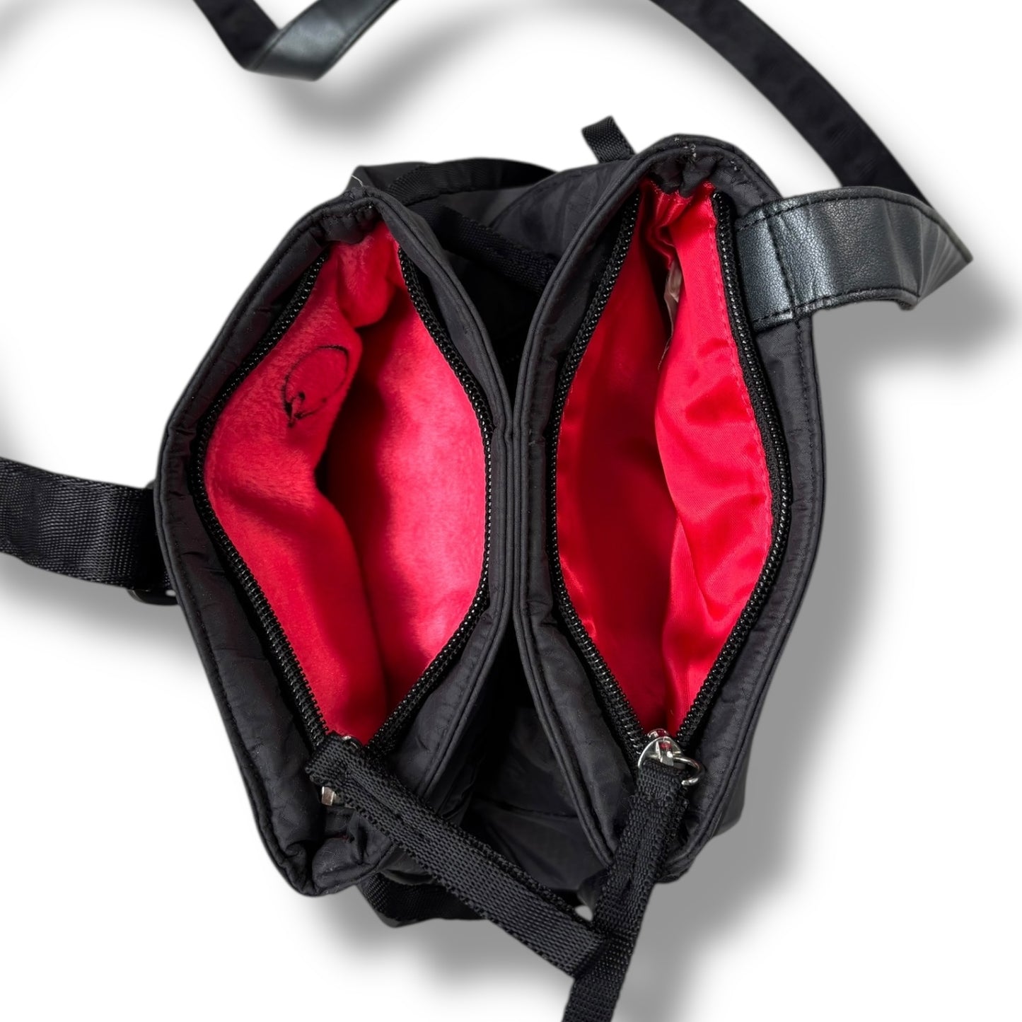 Nike 2005 Expandable Shoulder Bag