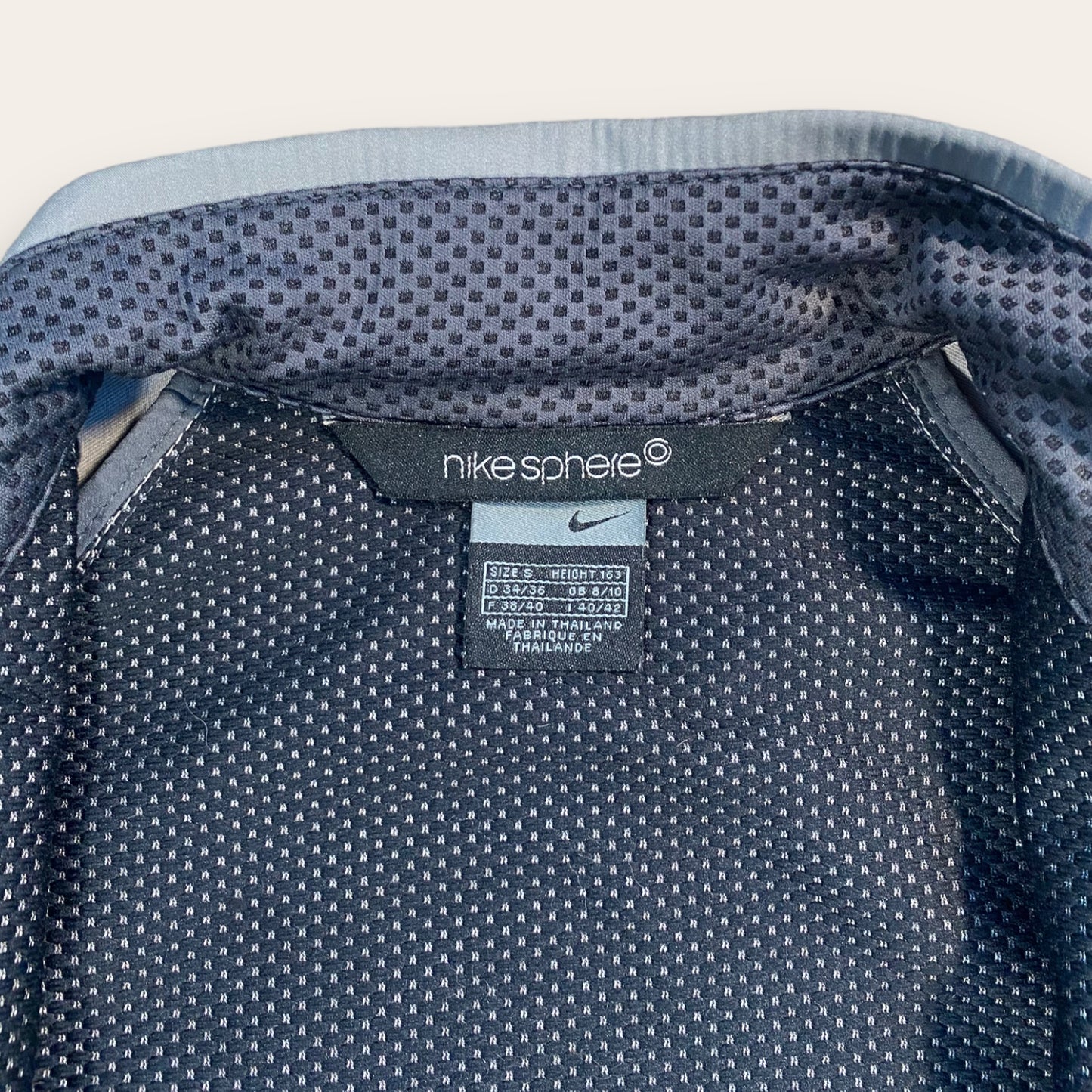 Nike Sphere 2000’s Lightweight Jacket S