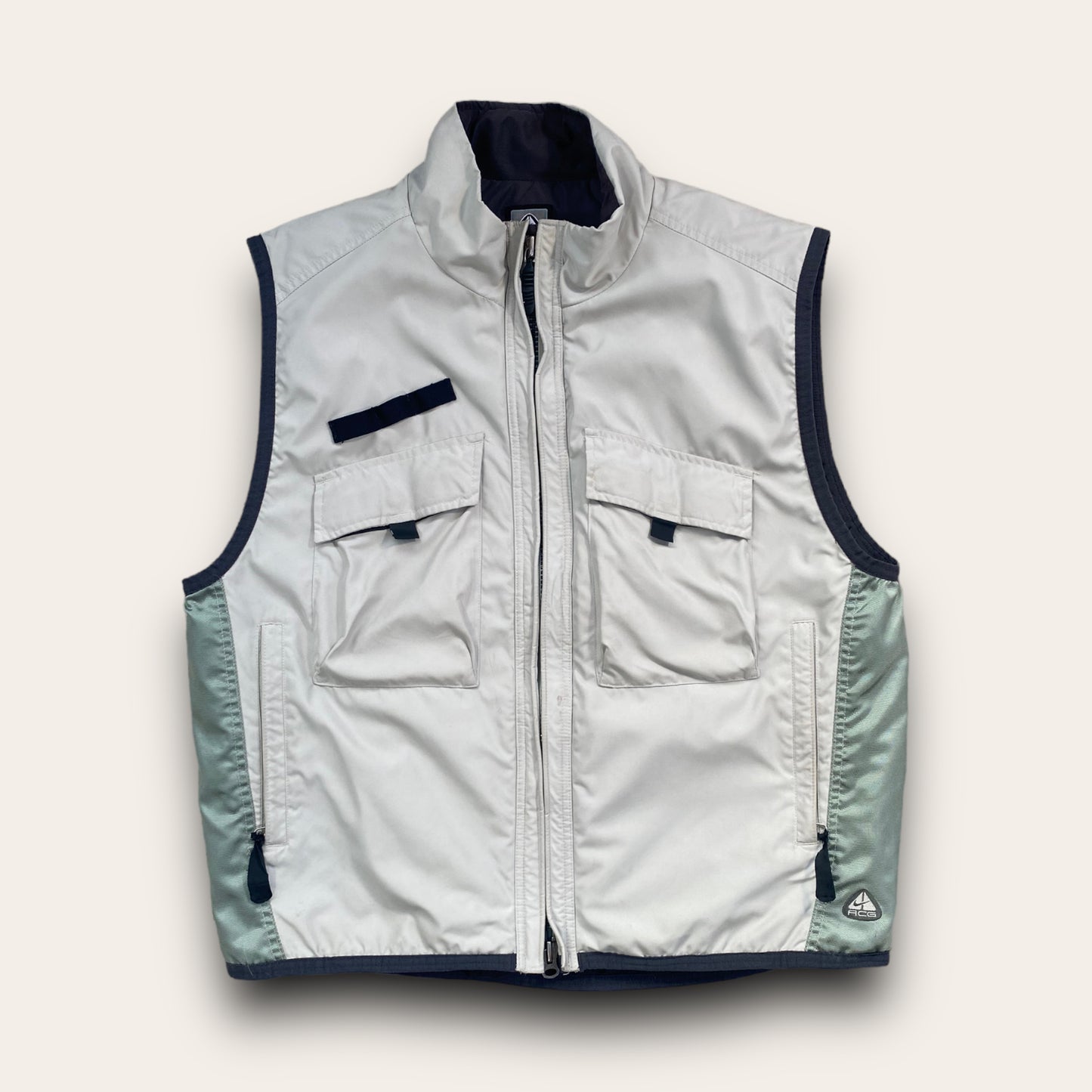 Nike ACG Insulated Multipocket Gilet L