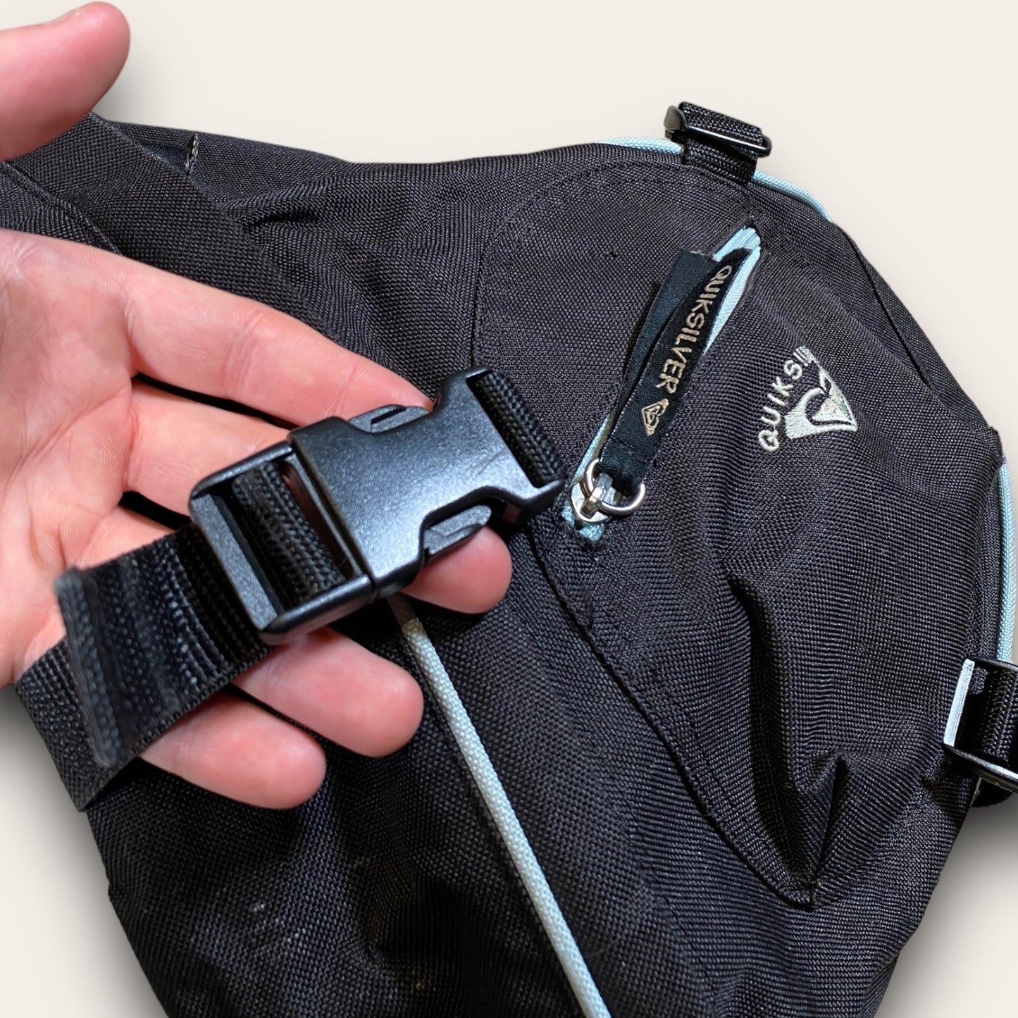 Quiksilver 2000’s Tri-Harness Sling Bag