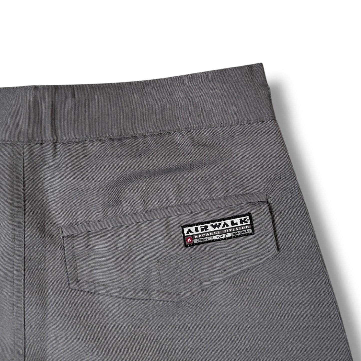 Airwalk 00’s Tactical Panelled Shorts 32W