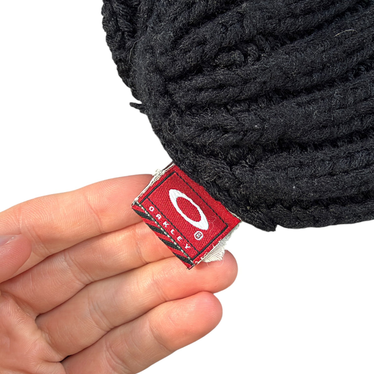 Oakley 00’s Ribbed Knit Beanie