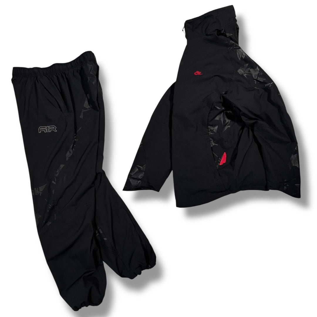 Nike Air Max 2000’s Full Tracksuit Large