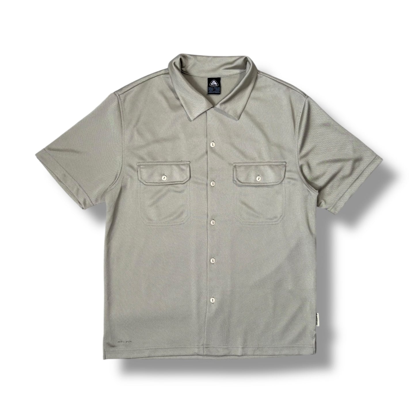 Nike ACG 00’s Dri Fit Short Sleeve Shirt Medium