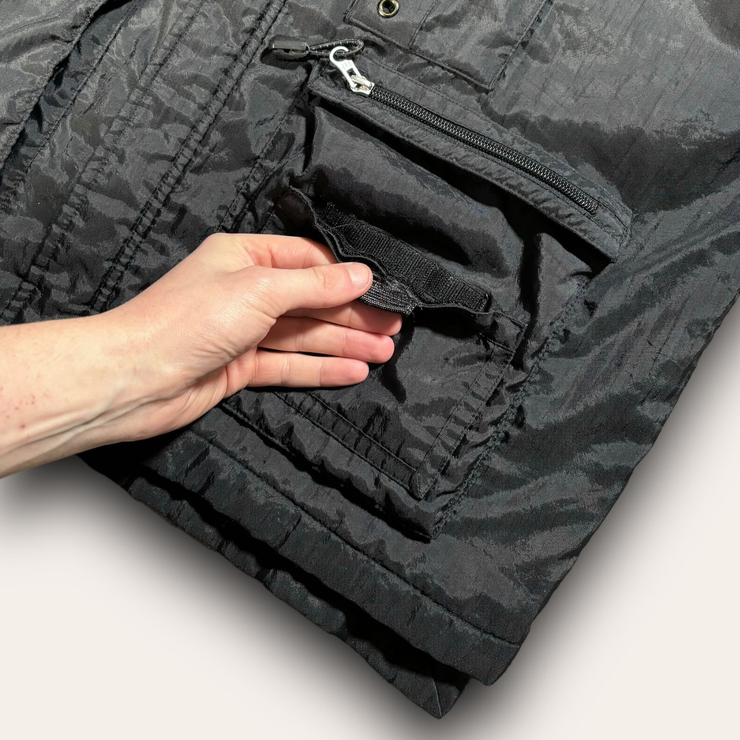 GAP 2000’s Technical Vest Jacket L