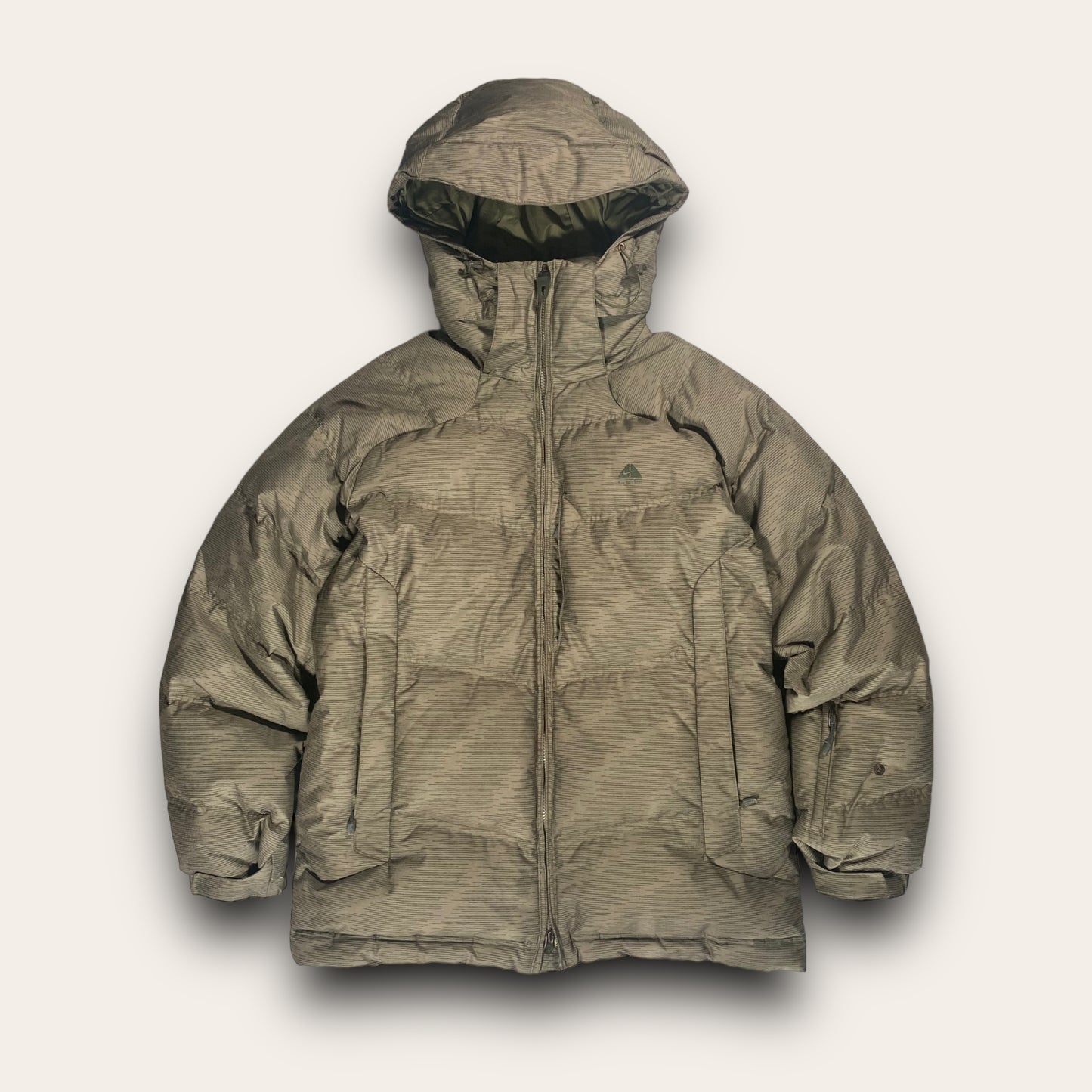 Nike ACG 650 Down Filled Puffer Jacket L