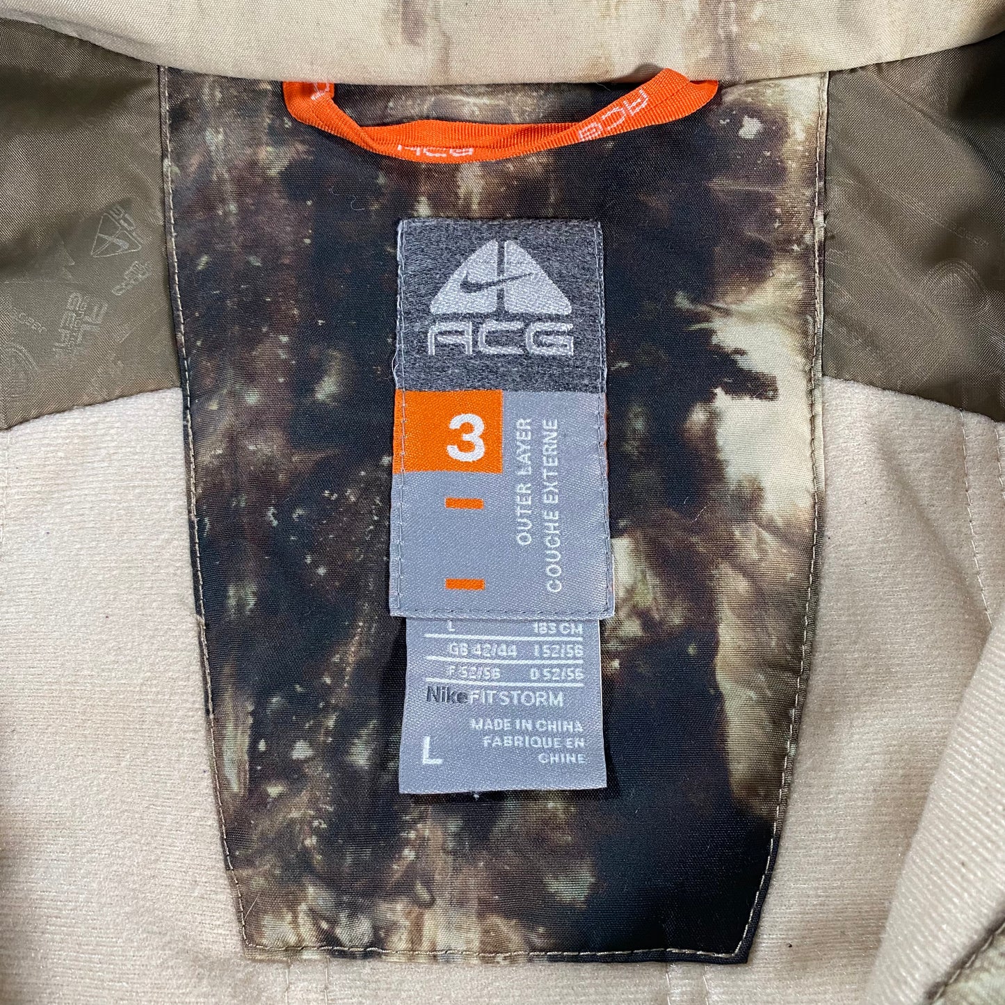 Nike ACG Heavyweight Snow Camo Jacket L