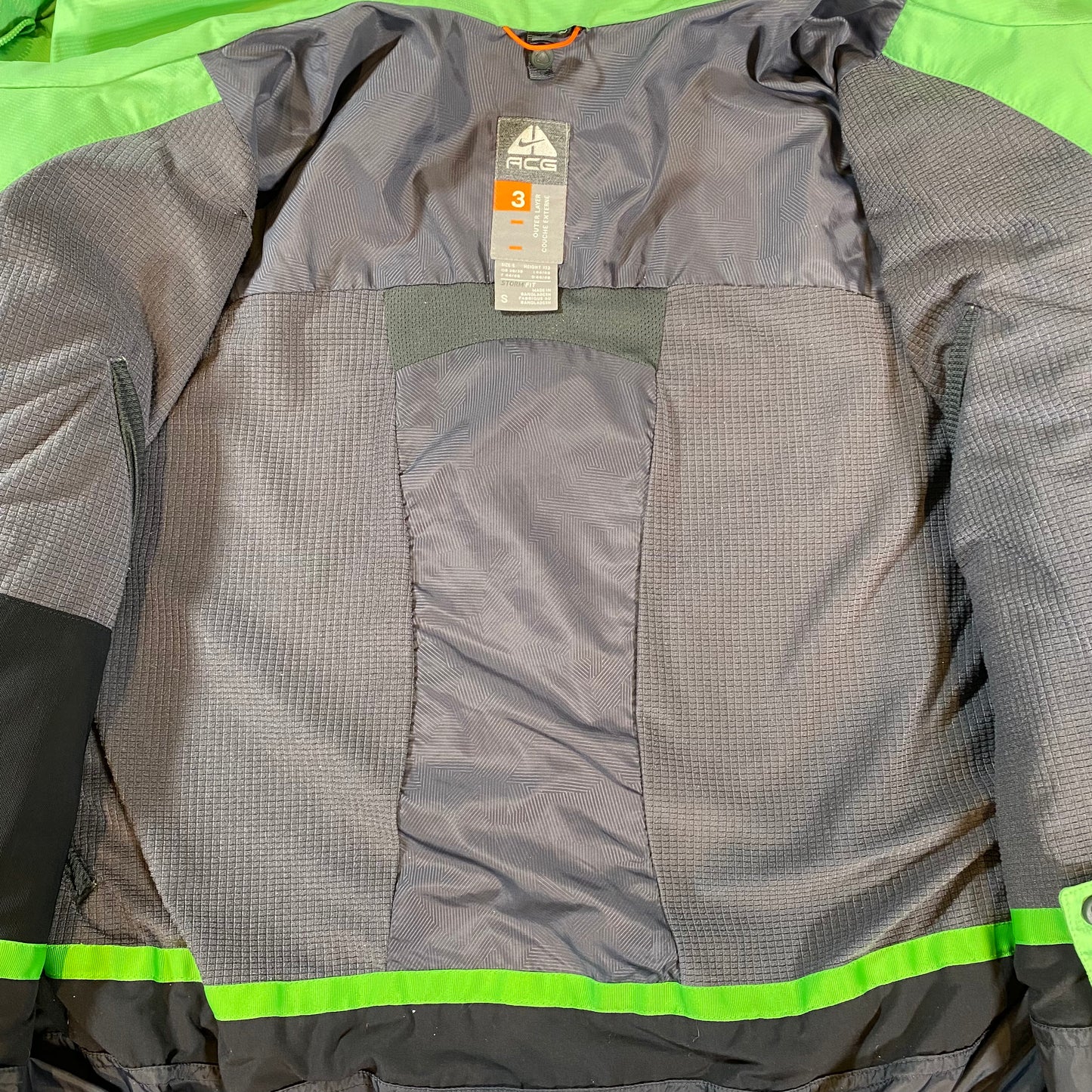 Nike ACG Vault Green Jacket M