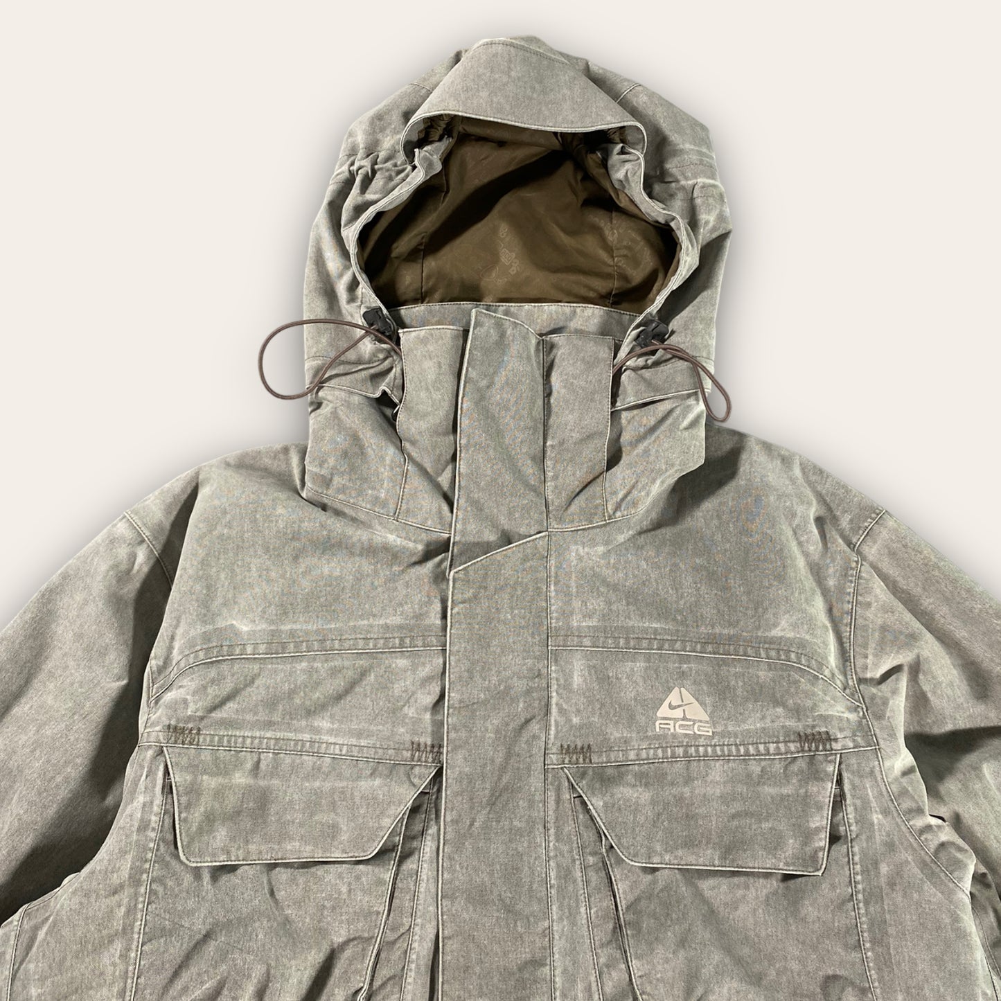 Vintage Nike ACG Stone Grey Multi Pocket Padded Jacket L