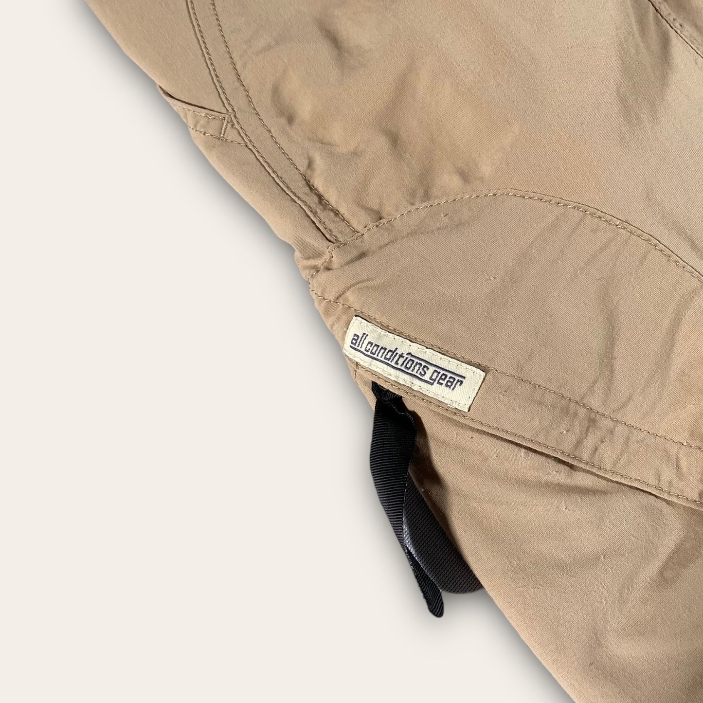 Nike ACG Detachable Bottoms Cargo Trousers L