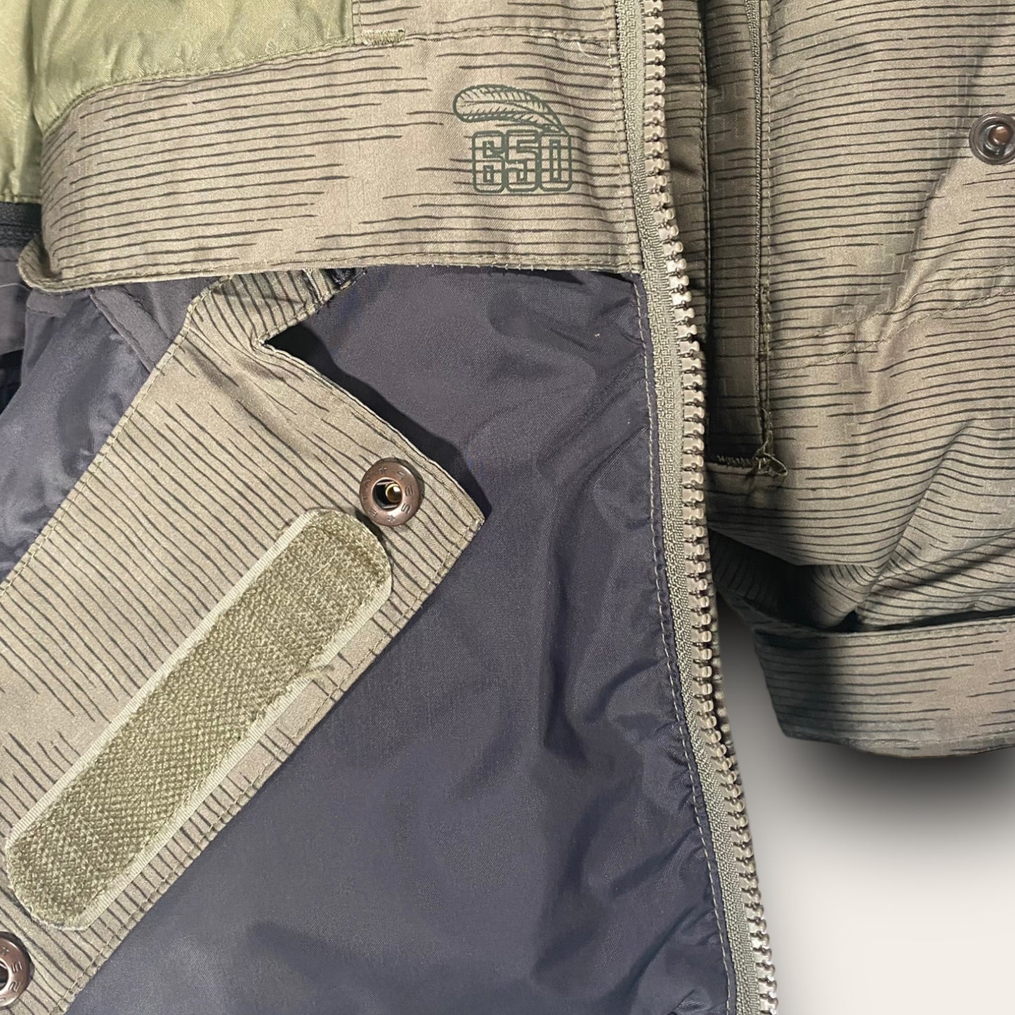 Nike ACG 650 Down Filled Puffer Jacket L