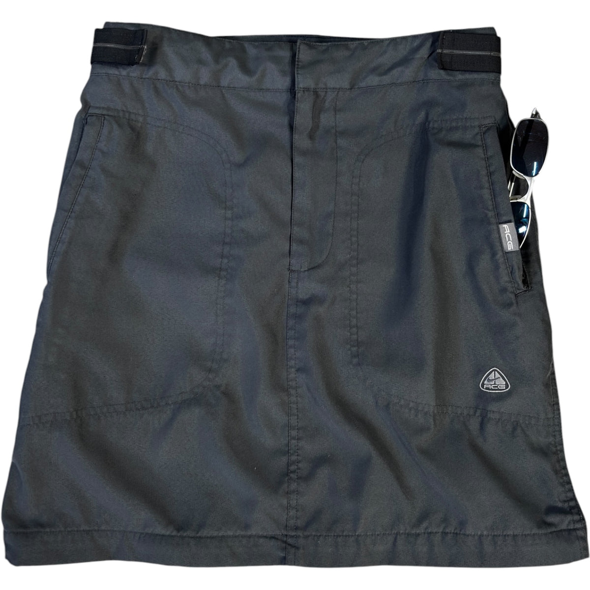 Nike ACG 00’s Mini Skirt Size 10/12