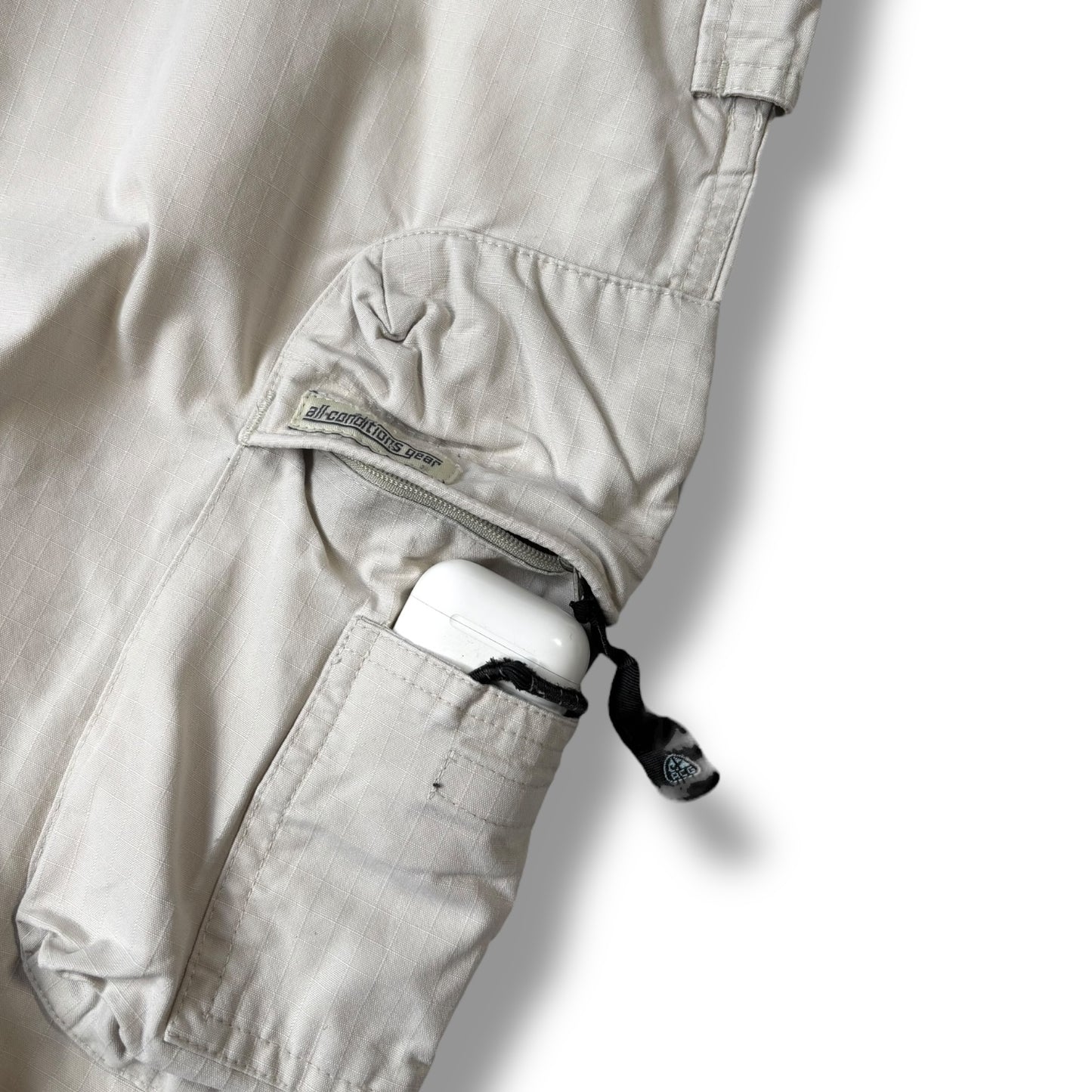 Nike ACG 00’s Multipocket Utility Cargo Bottoms 34W