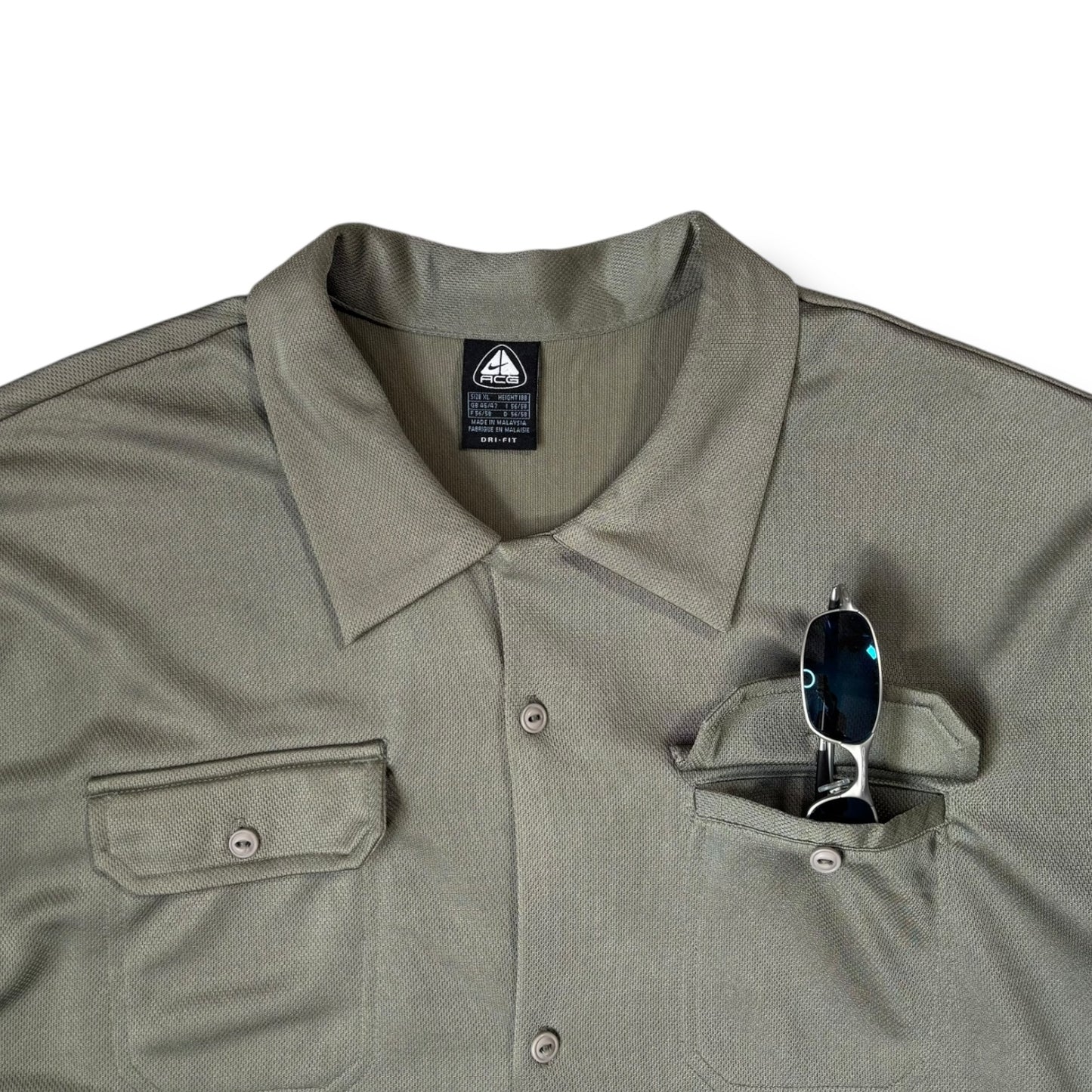 Nike ACG 00’s Dri Fit Short Sleeve Shirt Extra Large