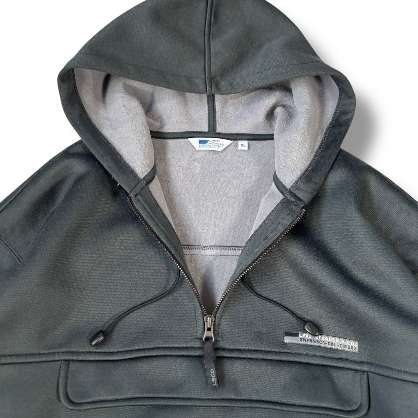 Levi’s All-Duty Patch Pocket Quarter Zip Hoodie XL