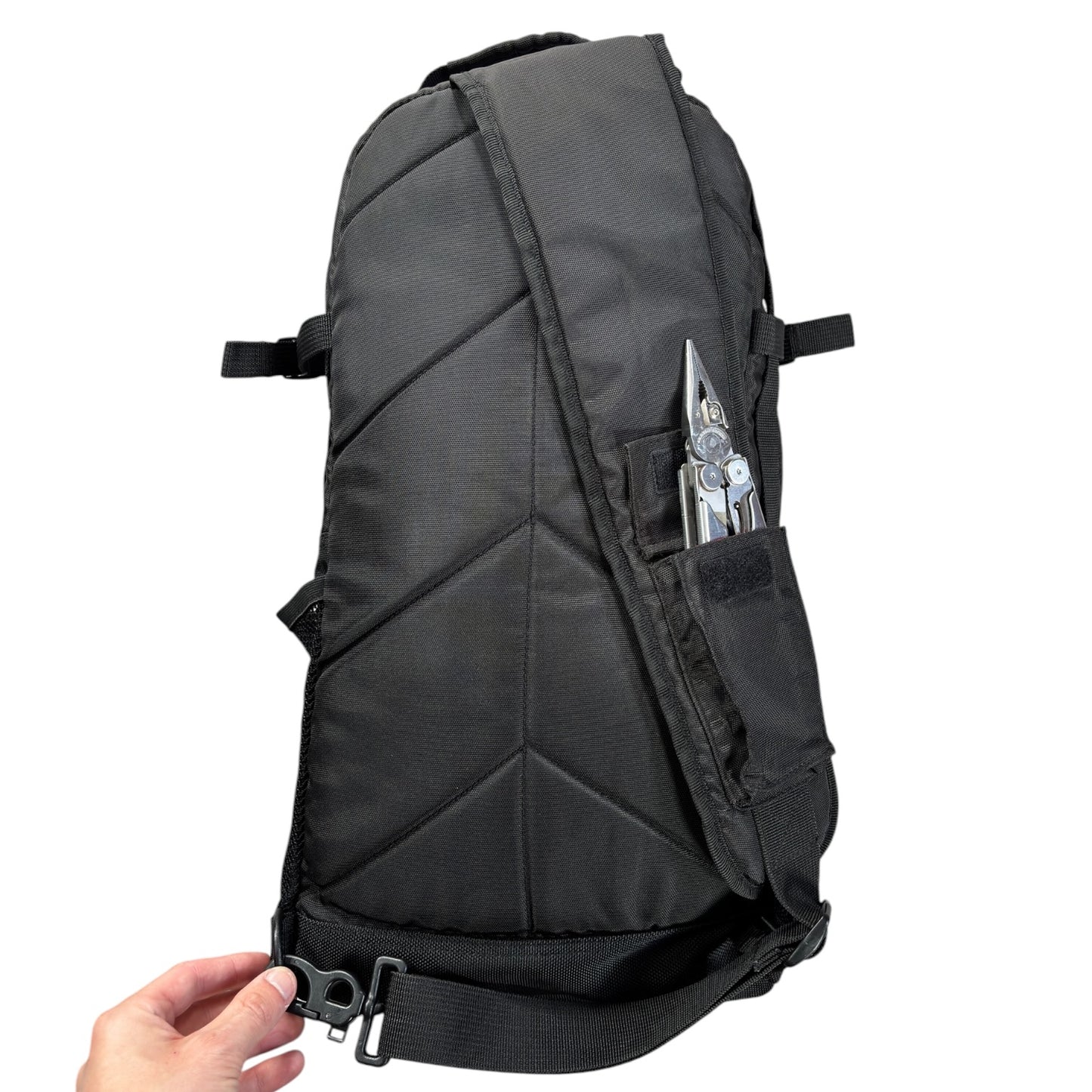 GAP 00’s Multi Pocket Sling Bag