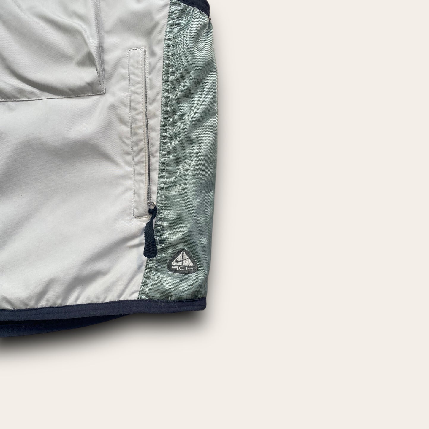 Nike ACG Insulated Multipocket Gilet L