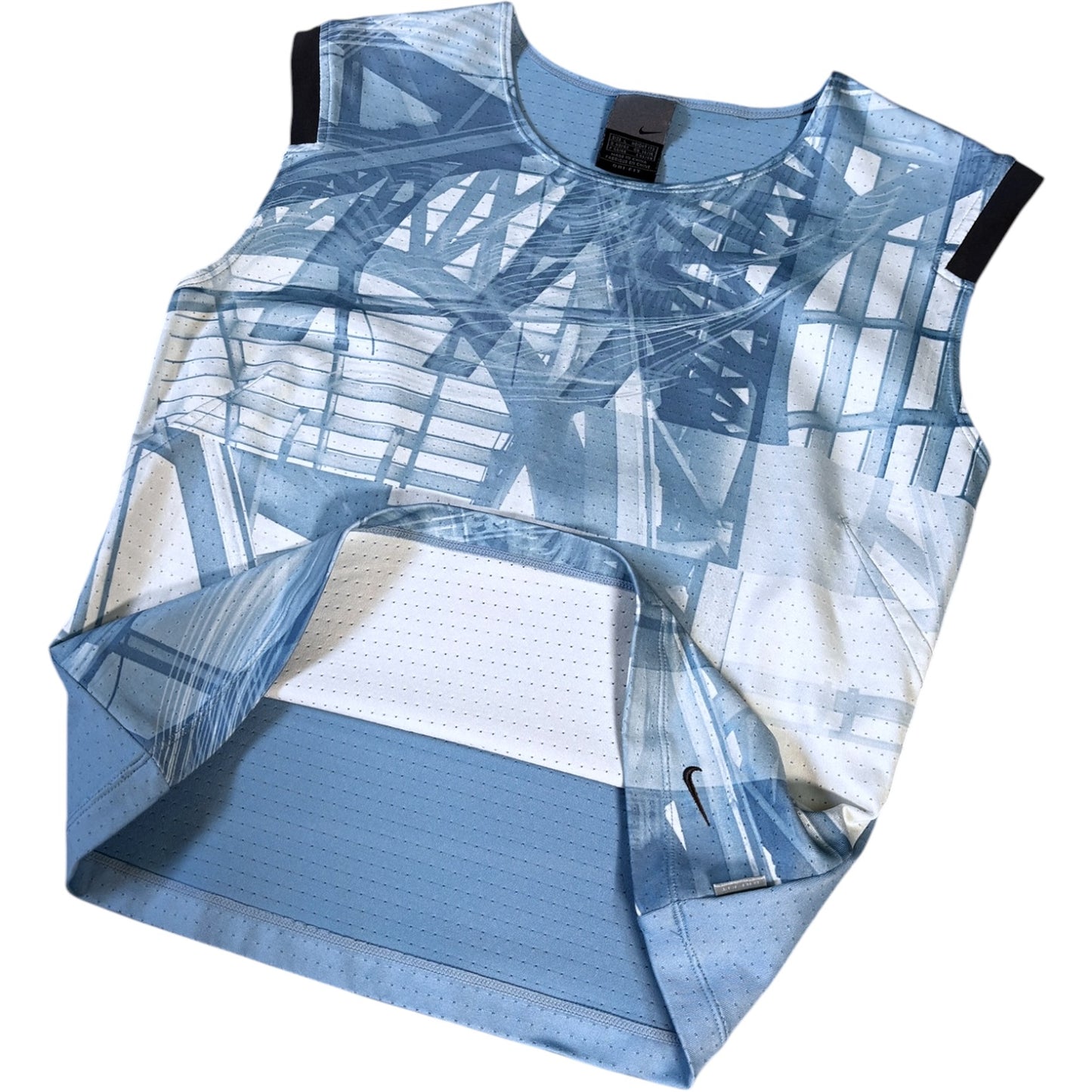 Nike 00’s Women’s Perforated Print Vest Size 10/12