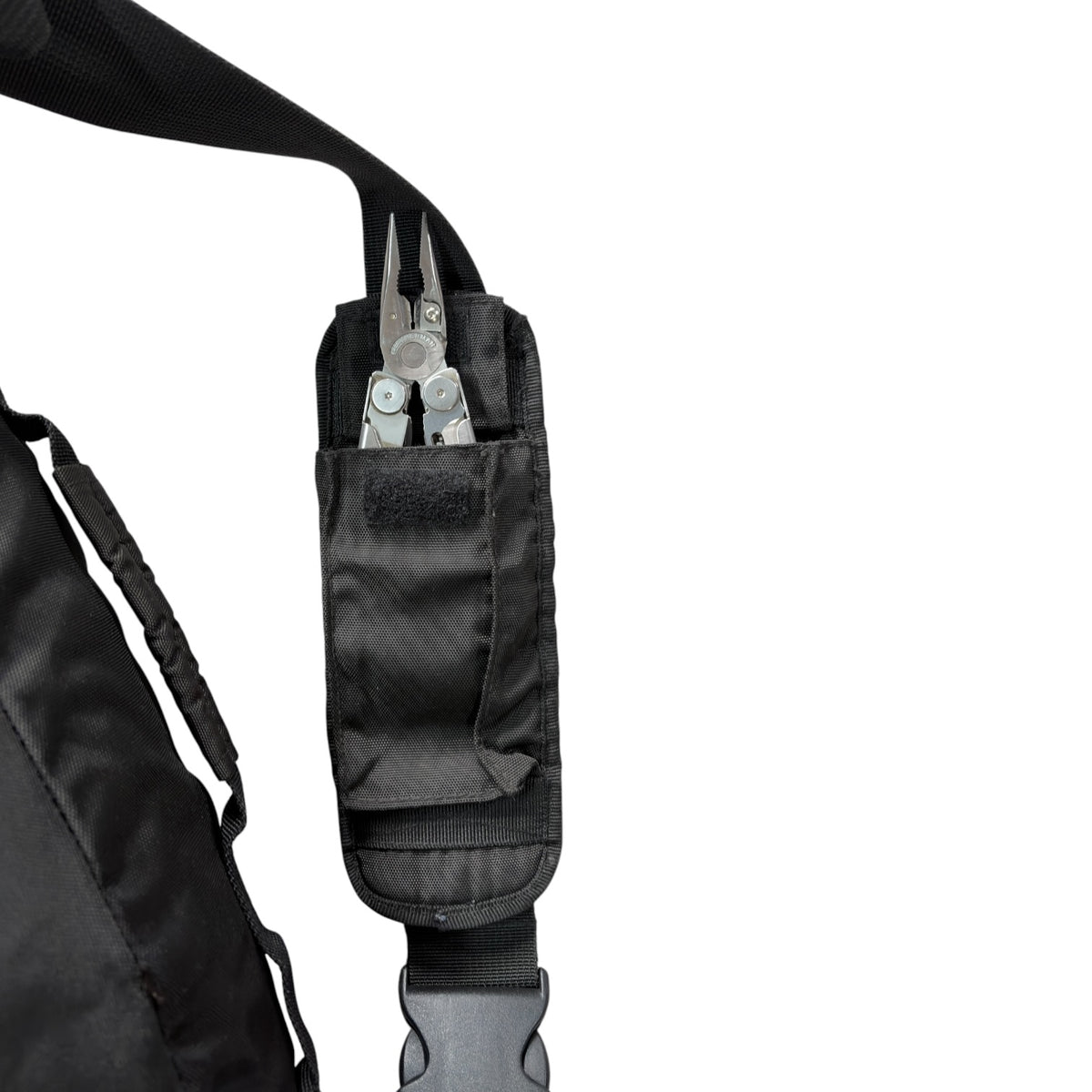 GAP 2004 Multipocket Nylon Sling Bag