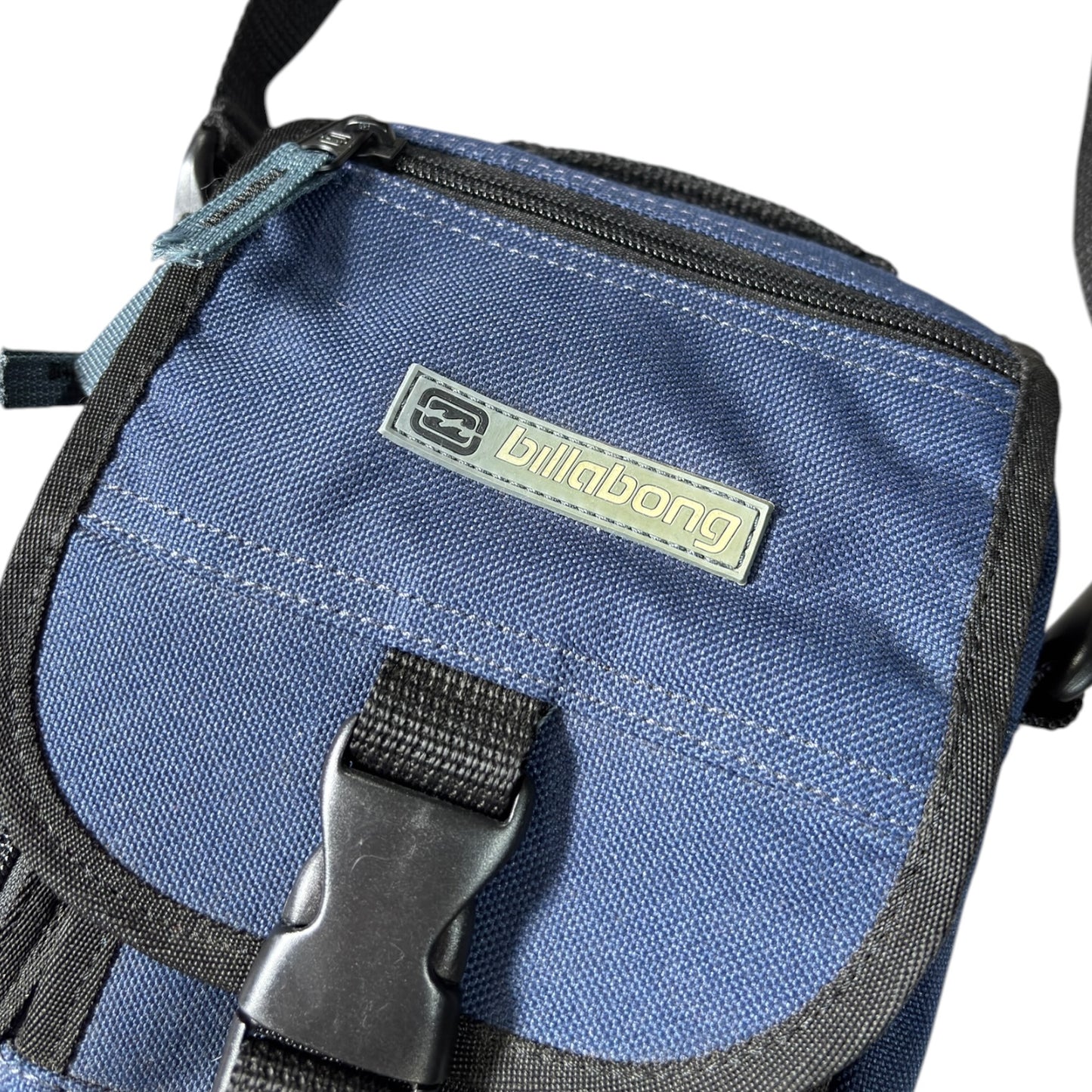 Billabong 00’s Multi Compartment Side Bag