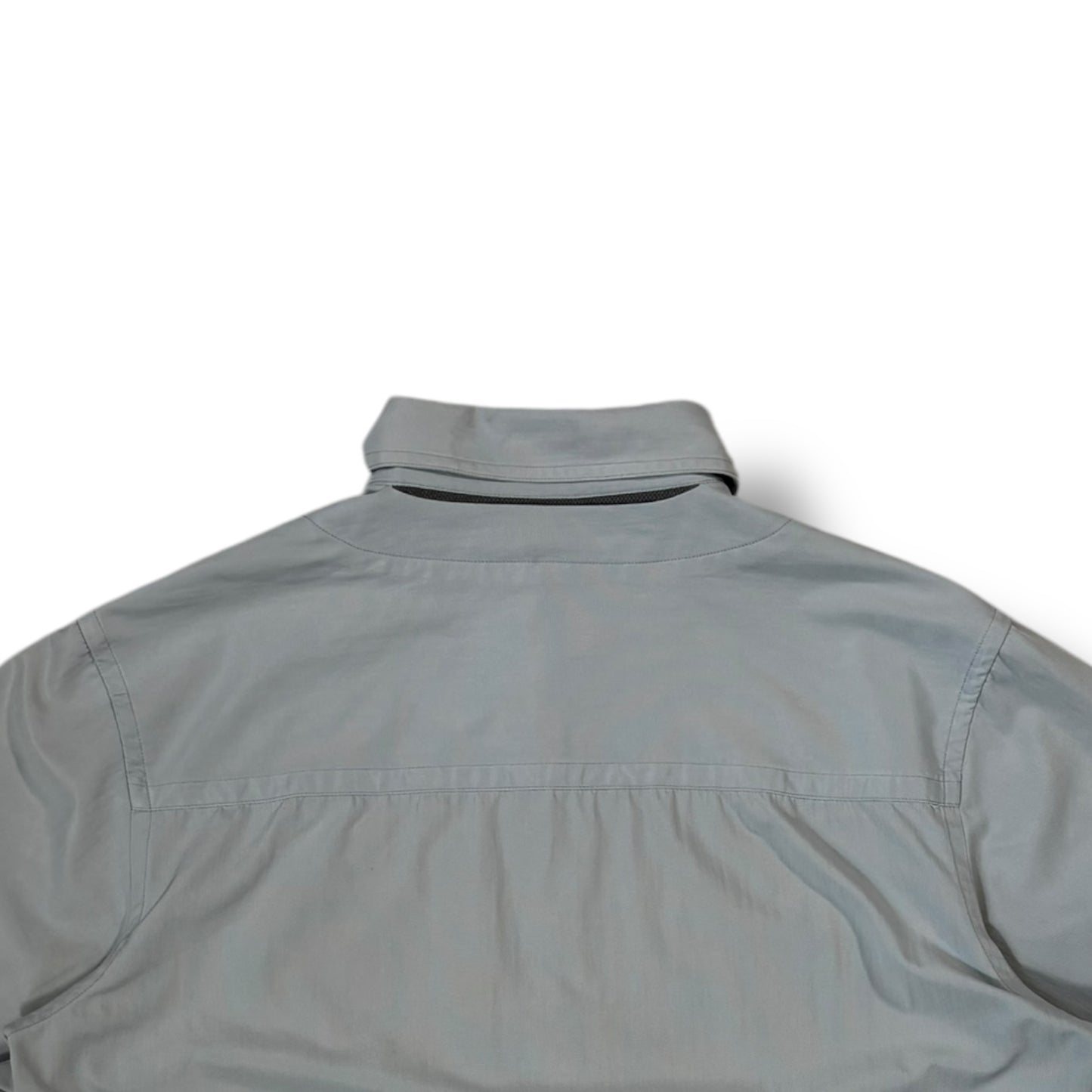 Nike ACG 00’s Technical Short Sleeve Shirt Large