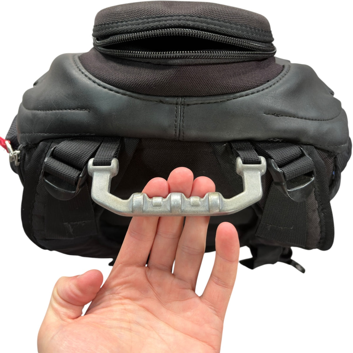 Oakley 2014 Kitchen Sink Nylon 34L Backpack