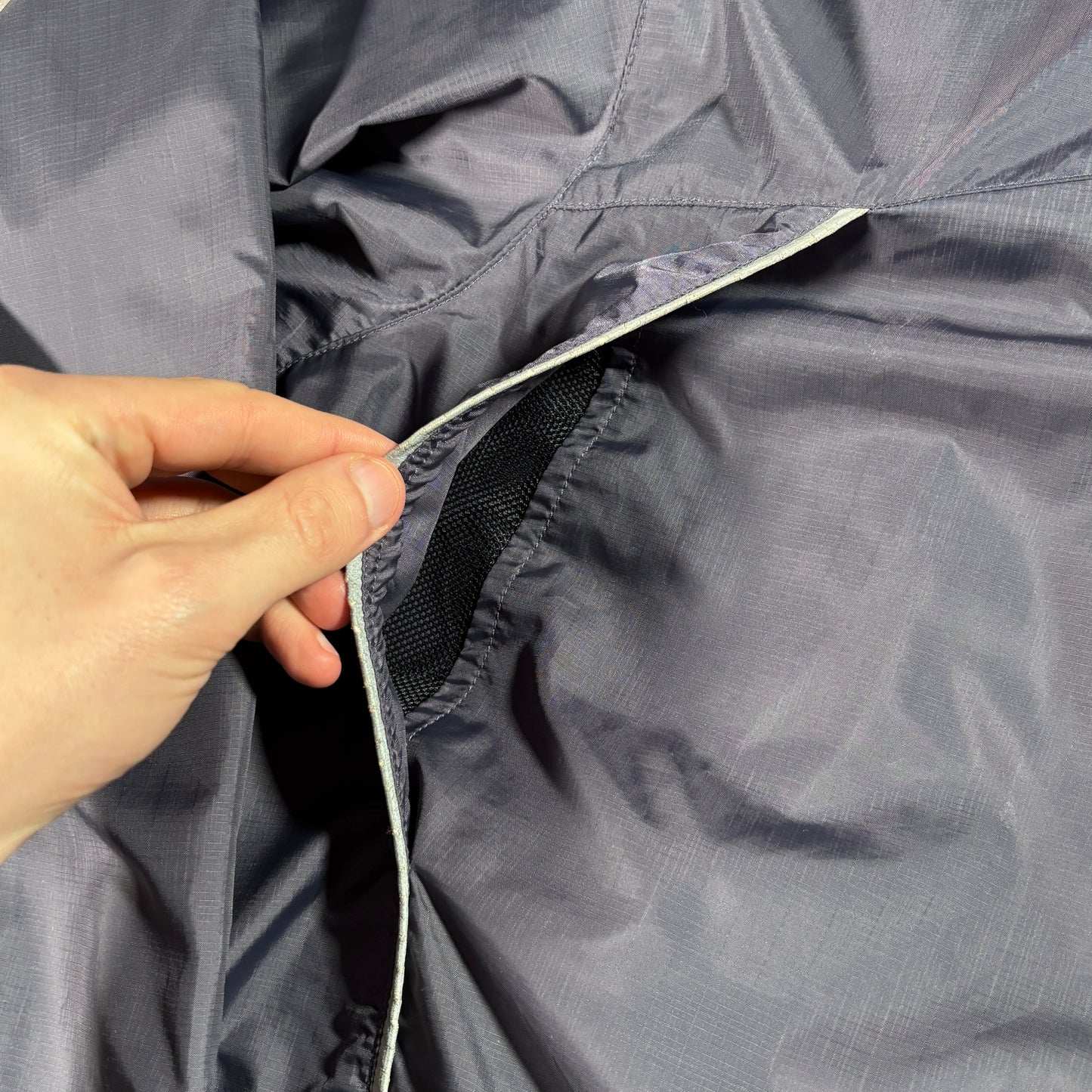 Nike 00’s 2in1 Packable Beetle Bag Jacket XL