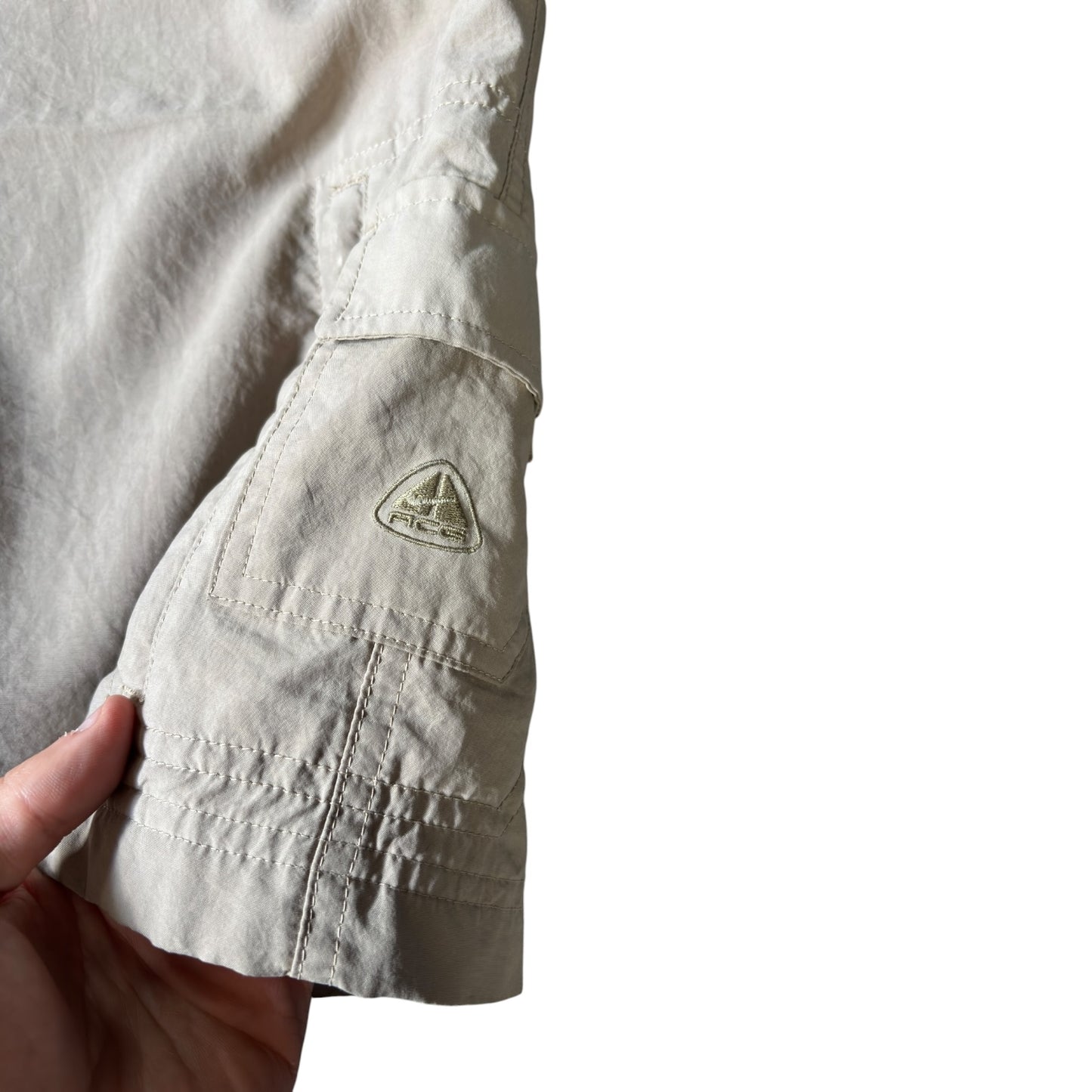Nike ACG 00s Cargo Shorts W32