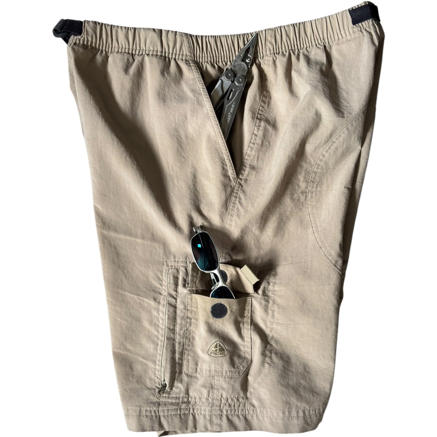 Nike ACG 00s Cargo Shorts W32