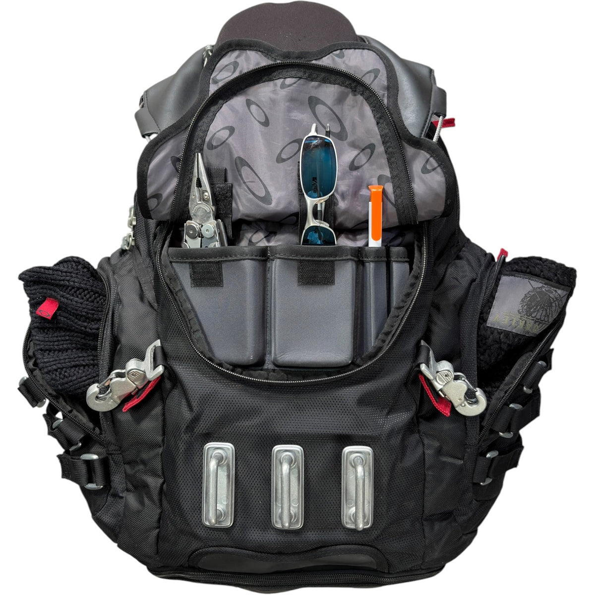 Oakley 2014 Kitchen Sink Nylon 34L Backpack