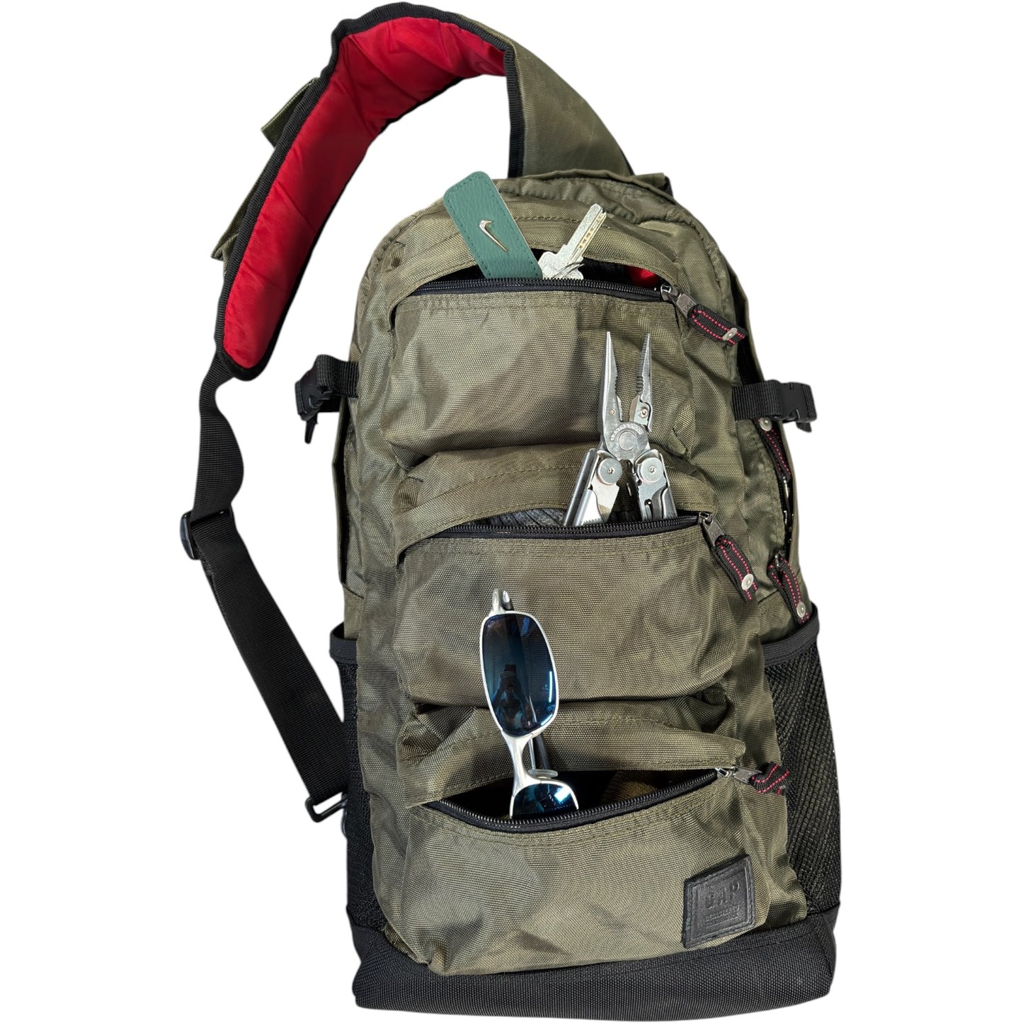 Gap 00’s Multipocket Sling Bag