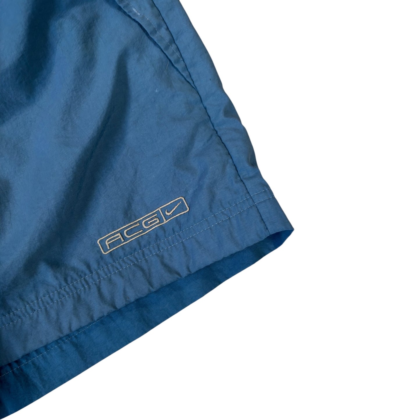 Nike ACG 00’s Lightweight Shorts W30