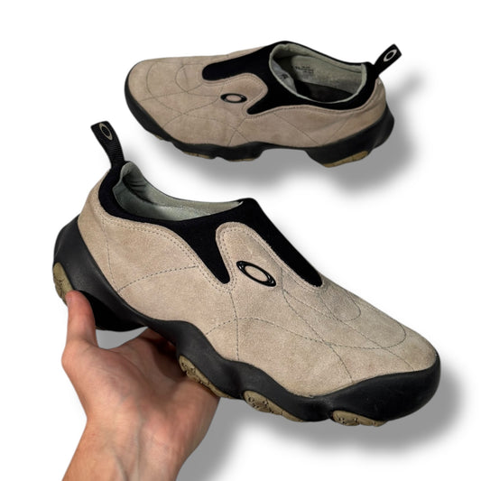 Oakley 00’s Bottle Cap Flesh Slip On UK 9