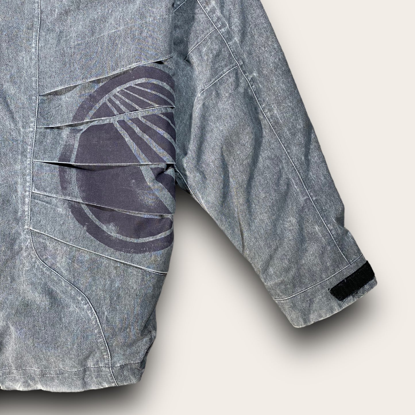 Nike ACG Stone Grey Multi Pocket Jacket L