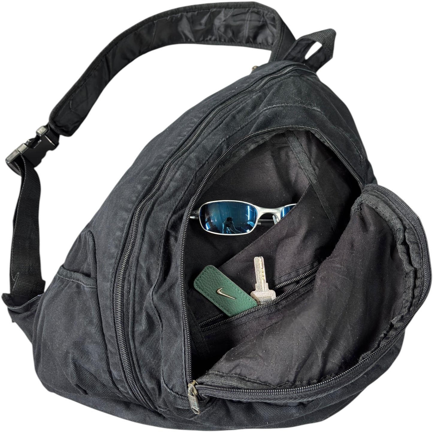 Levi’s 00’s Cargo Pocket Sling Bag