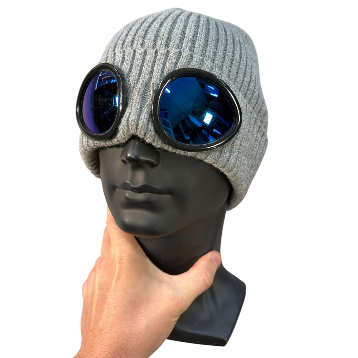 No Fear 00’s Goggle Beanie
