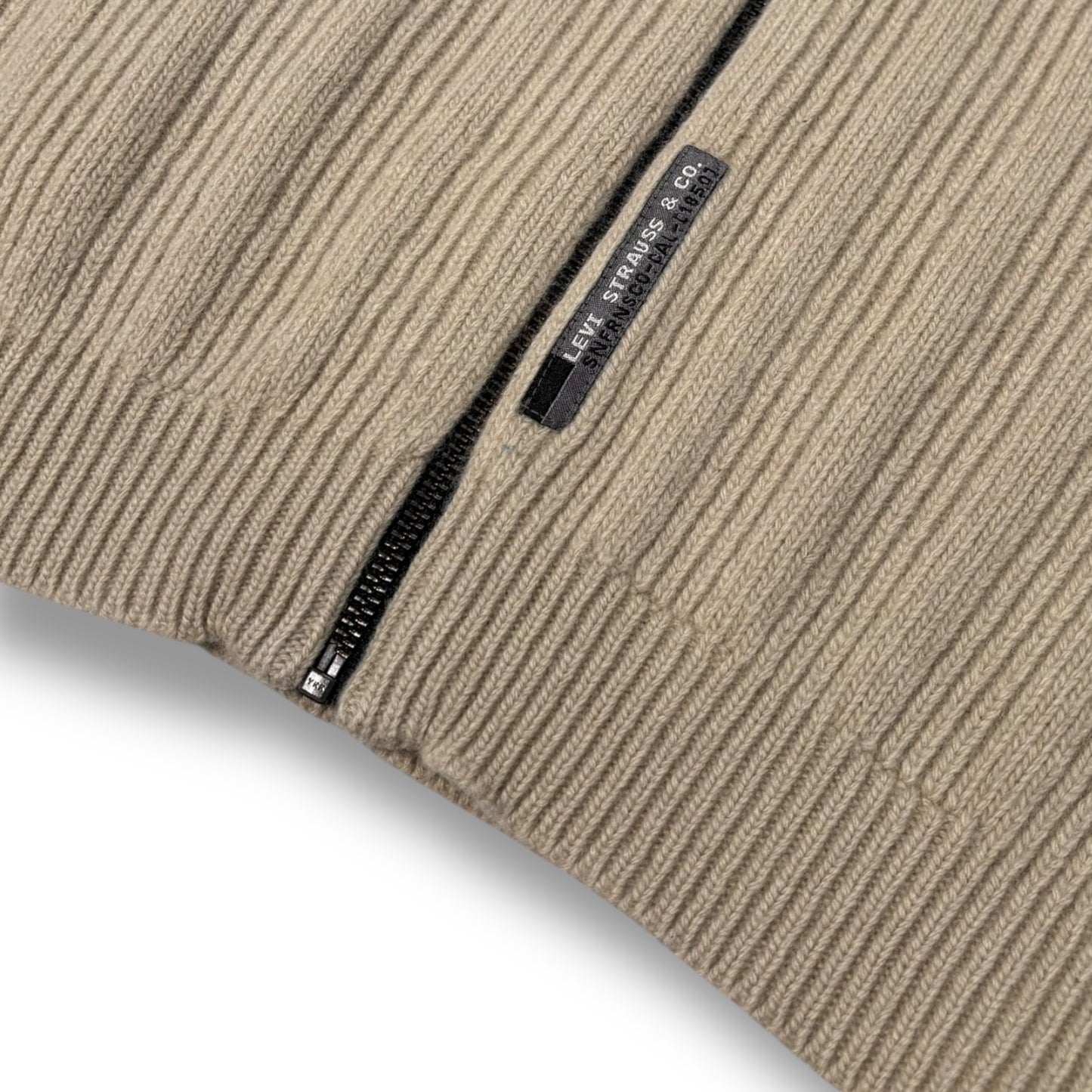 Levi’s All Duty Full Zip Ribbed Knit Large