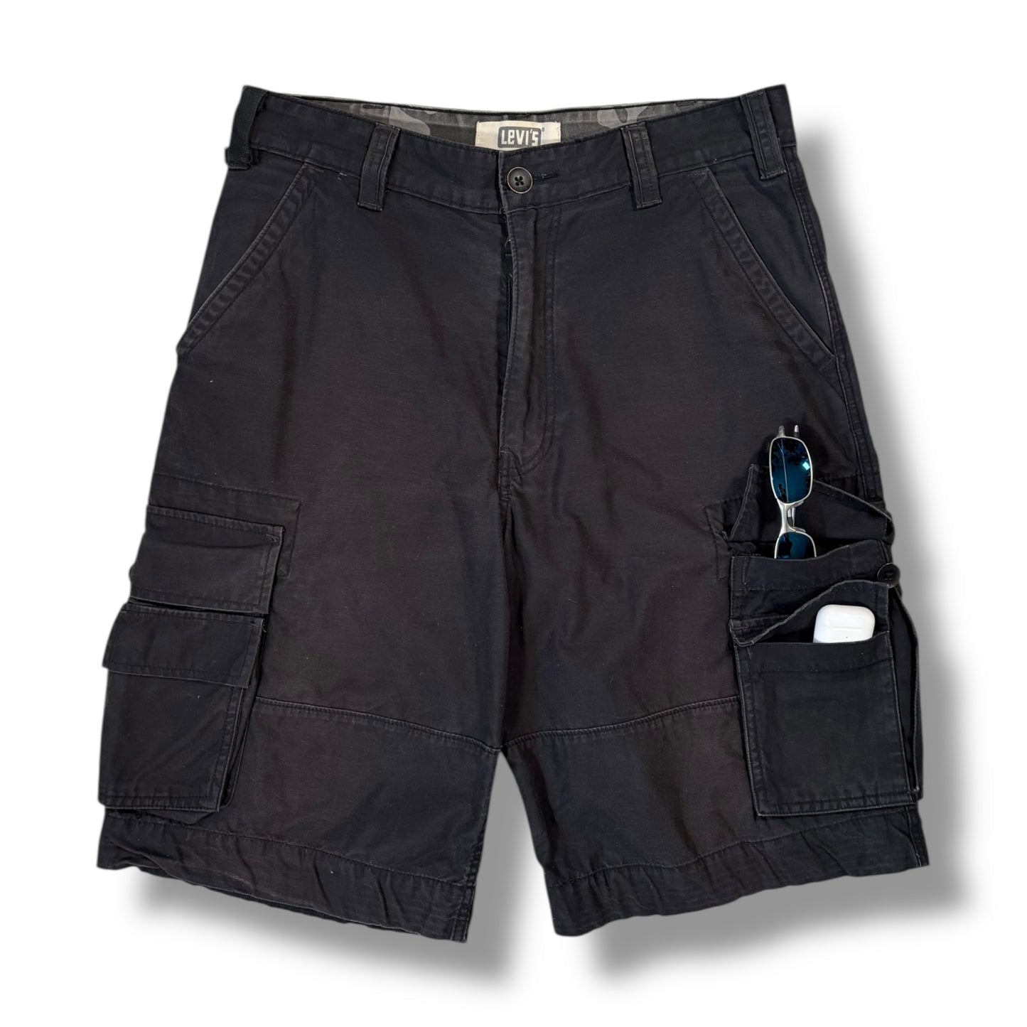 Levis Multipocket 00’s Cargo Shorts 34W