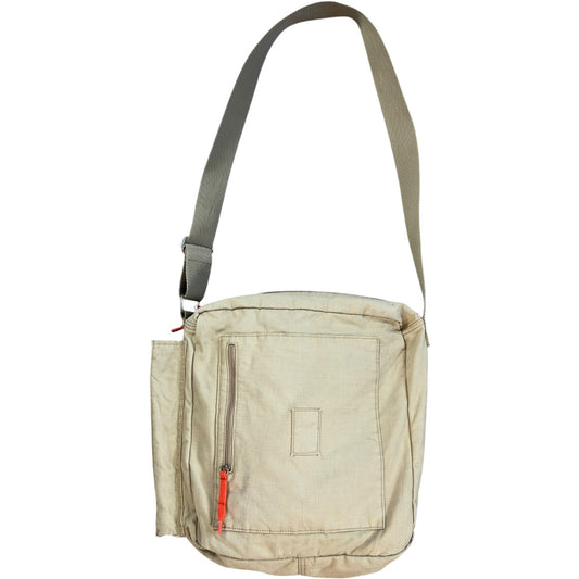 GAP 2011 Multipocket Shoulder Bag