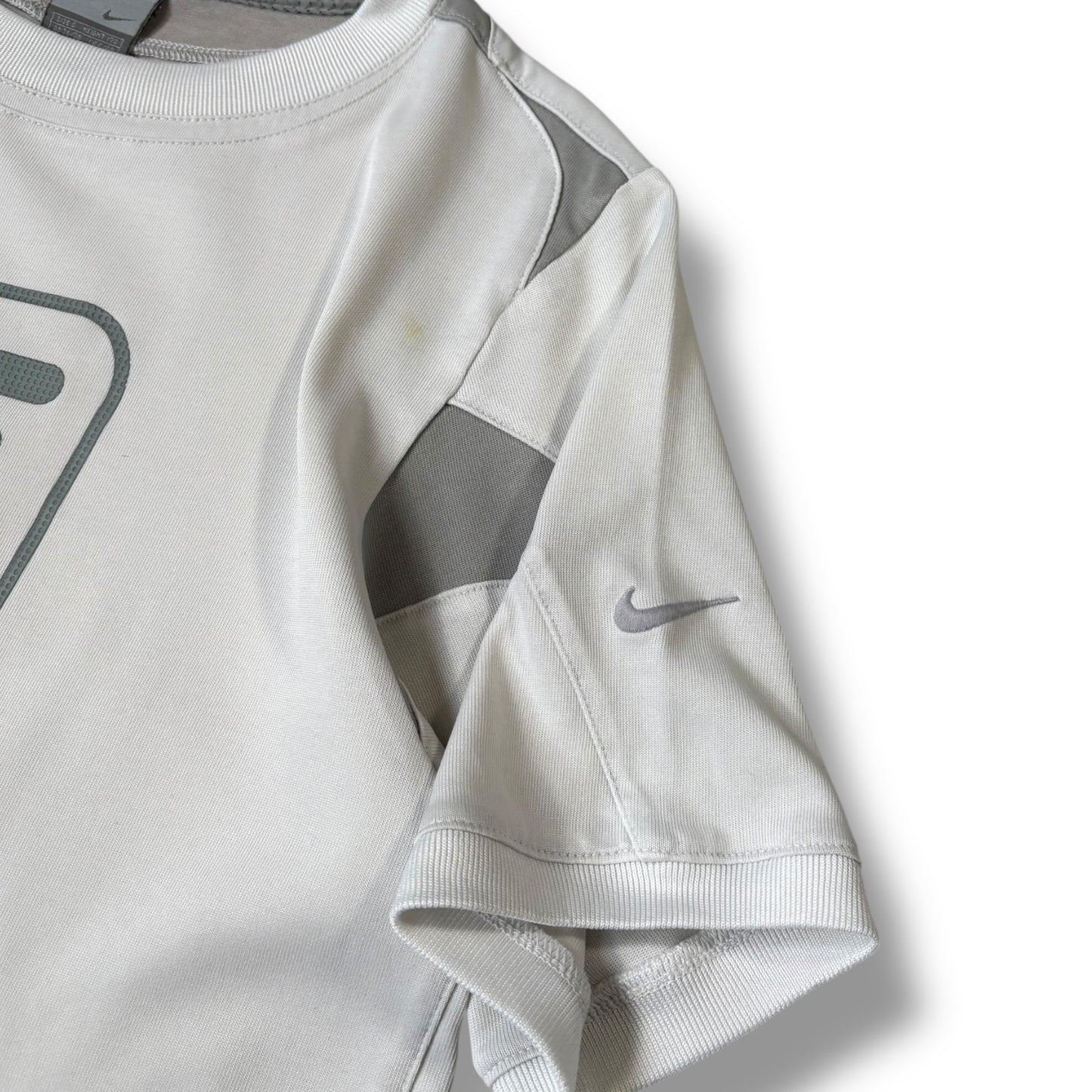 Nike Shox 00’s Panneld T Shirt Small